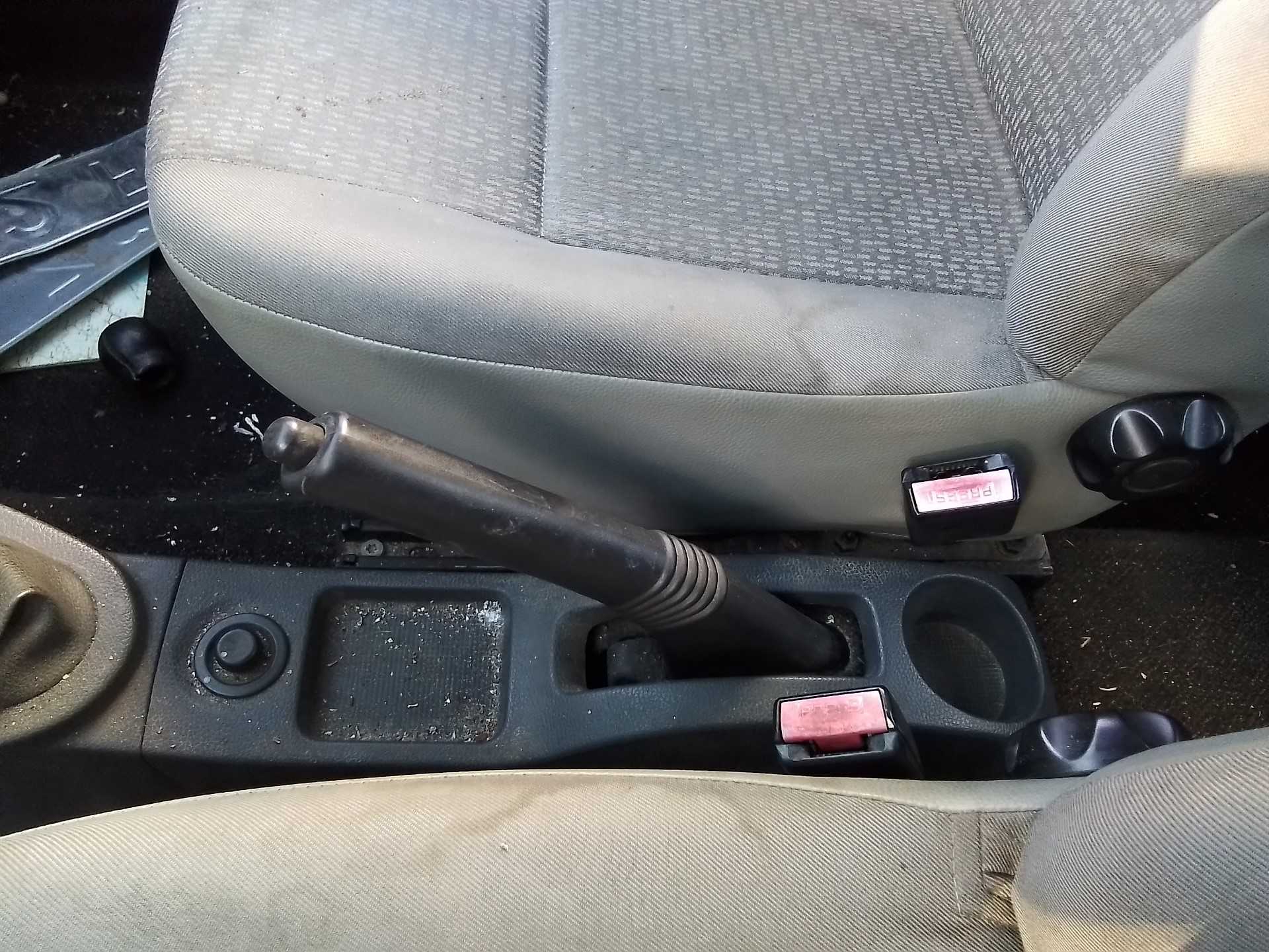 Recambio de palanca freno para dacia logan 1.5 dci diesel cat referencia OEM IAM   