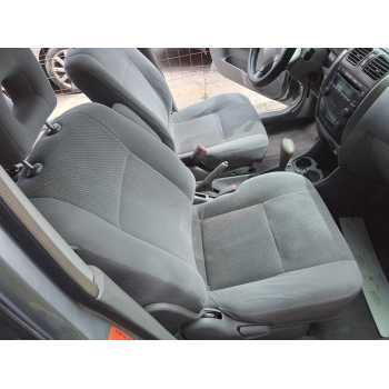 ASIENTO DELANTERO DERECHO 