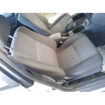 ASIENTO DELANTERO DERECHO 