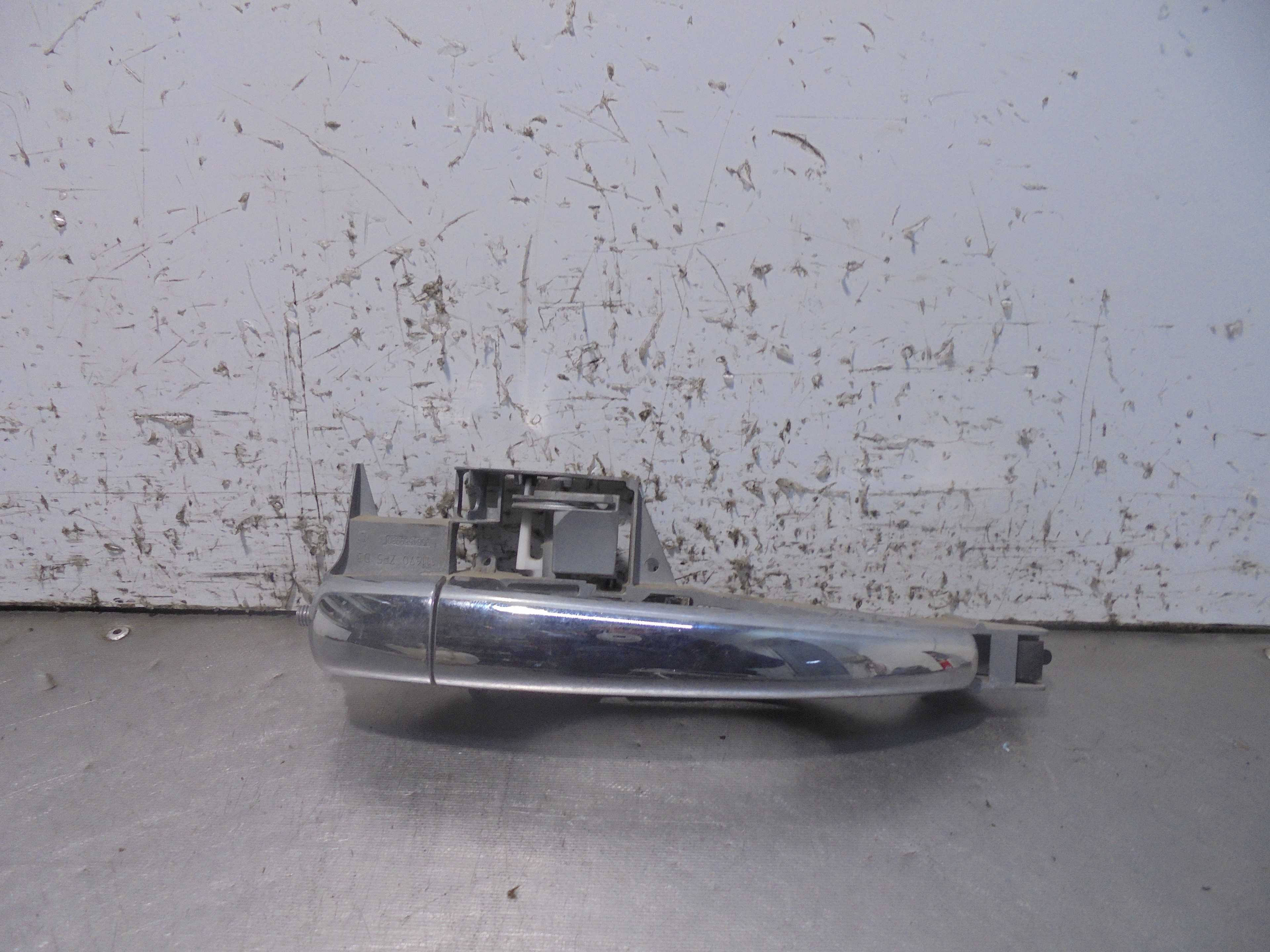Recambio de maneta exterior delantera derecha para citroën c3 collection referencia OEM IAM 9684559980  