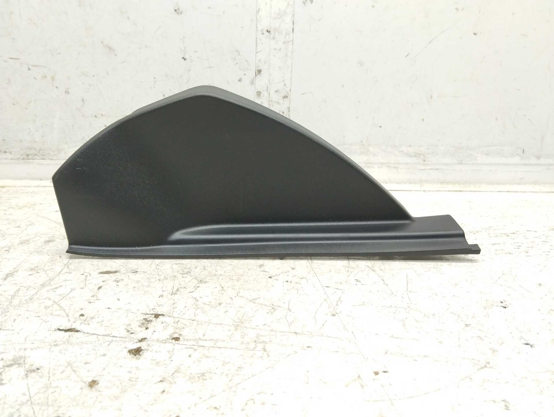 Recambio de moldura interior para mercedes-benz clase gle (w166) gle 350 d 4matic referencia OEM IAM A1666808503  