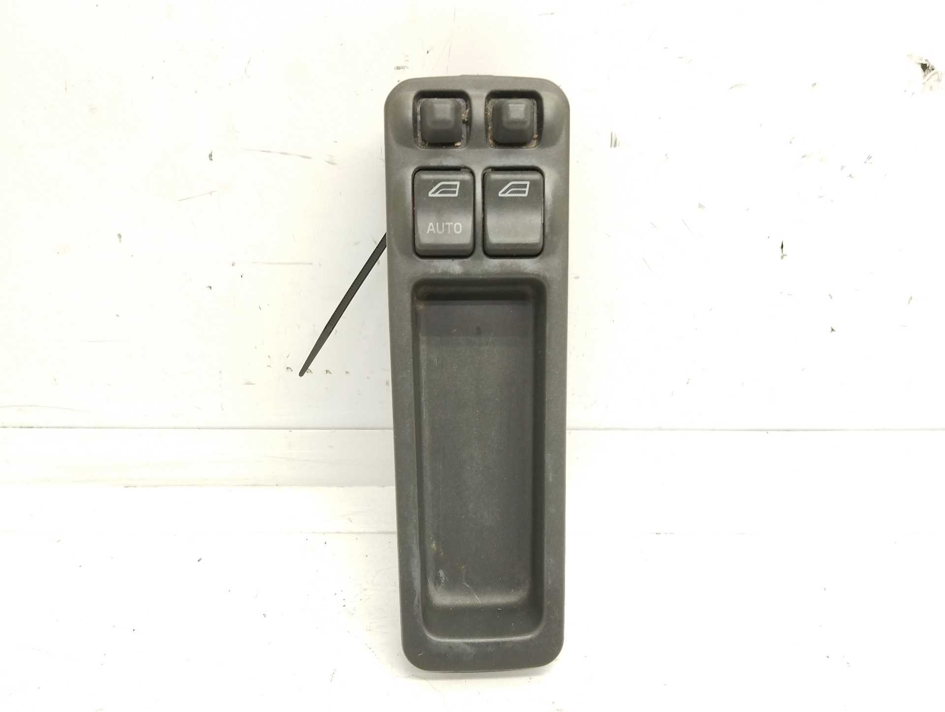 Recambio de mando elevalunas central para volvo s40 berlina td referencia OEM IAM 03458236 30860526 