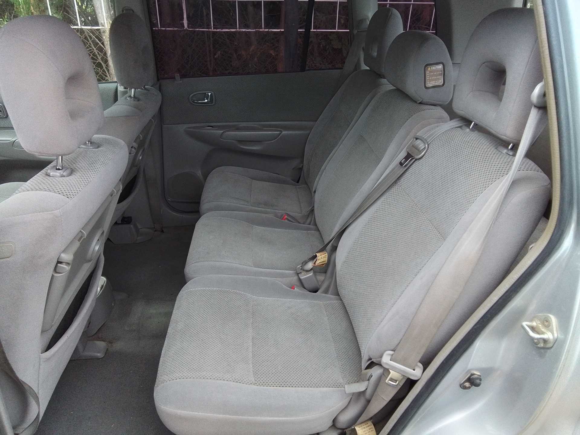 Recambio de asientos traseros para mazda premacy (cp) 2.0 cat referencia OEM IAM   