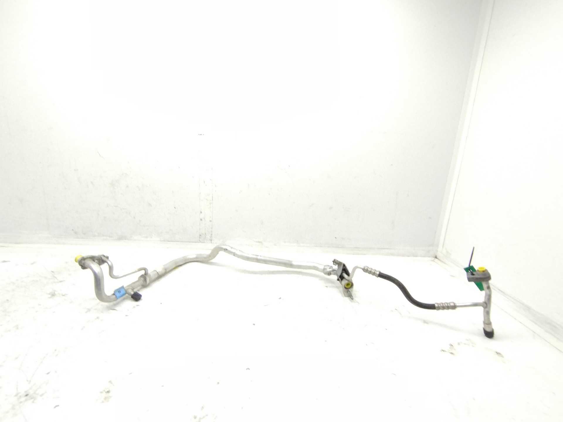 Recambio de tubos aire acondicionado para ford focus lim. (cb8) sport referencia OEM IAM F1F119A834NB  