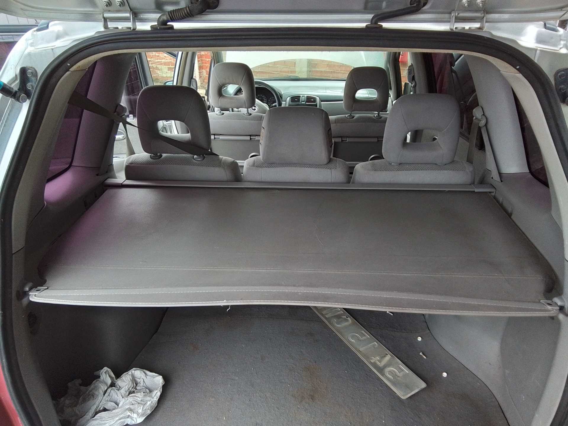 Recambio de bandeja trasera para mazda premacy (cp) 2.0 cat referencia OEM IAM   