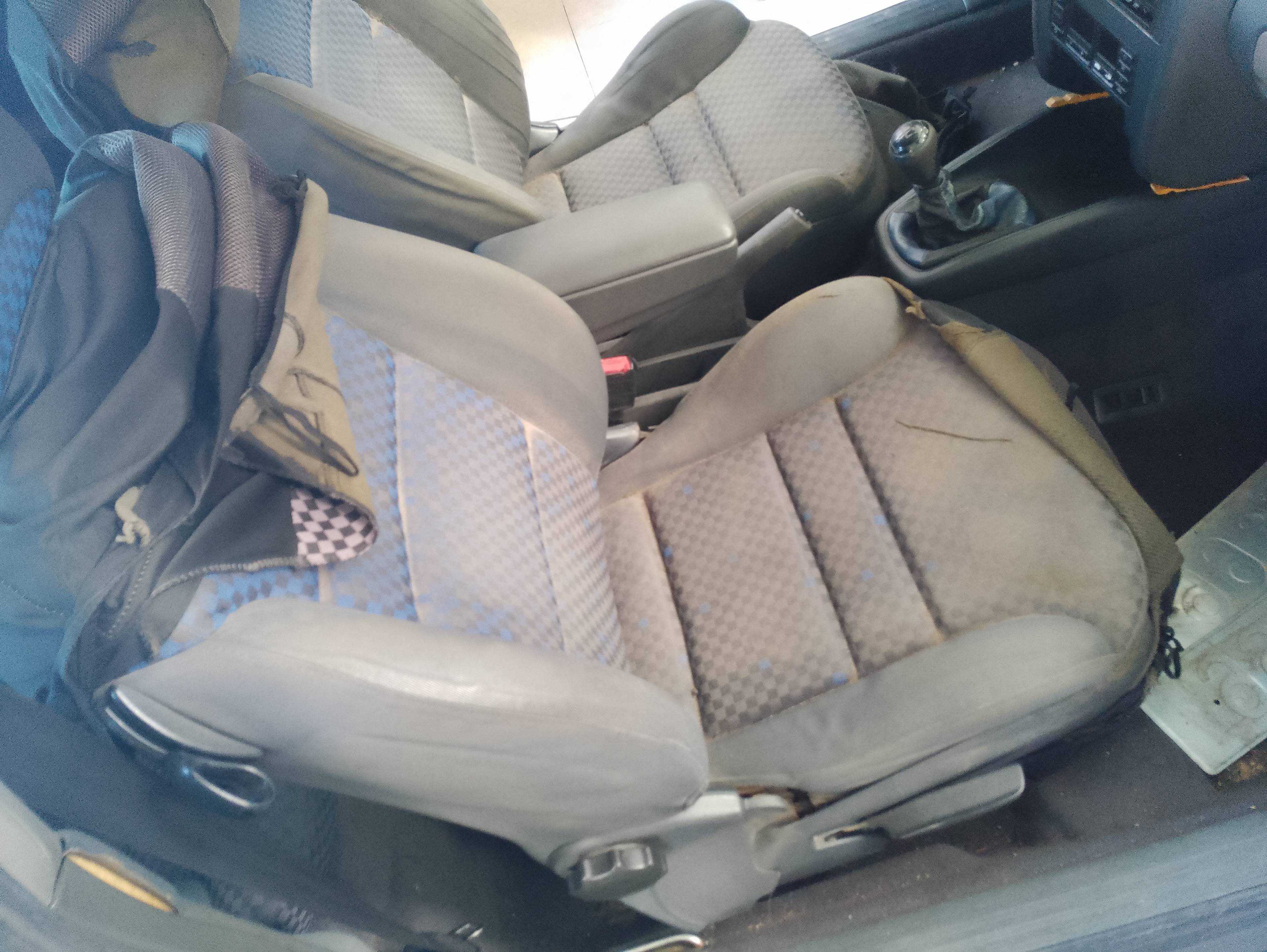 Recambio de asiento delantero derecho para audi a3 (8l) 1.9 tdi ambiente referencia OEM IAM   