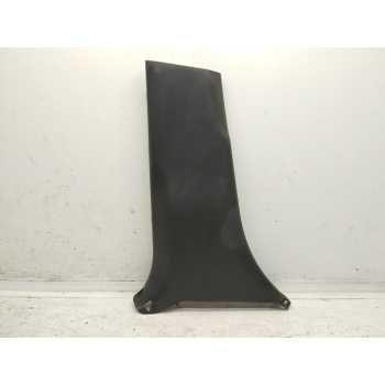 MOLDURA INTERIOR A1666900025 