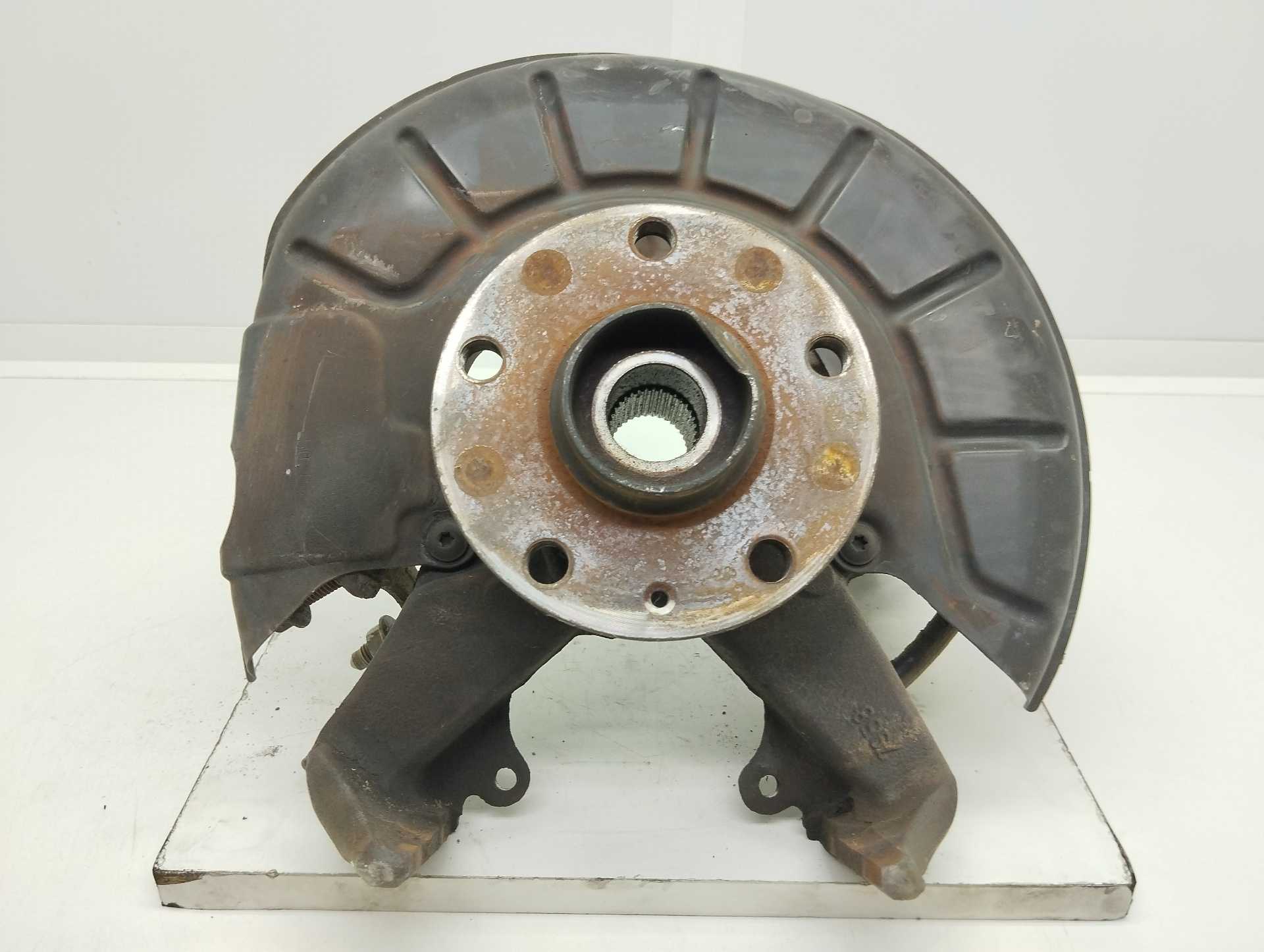 Recambio de mangueta delantera derecha para seat leon (1p1) comfort limited referencia OEM IAM   