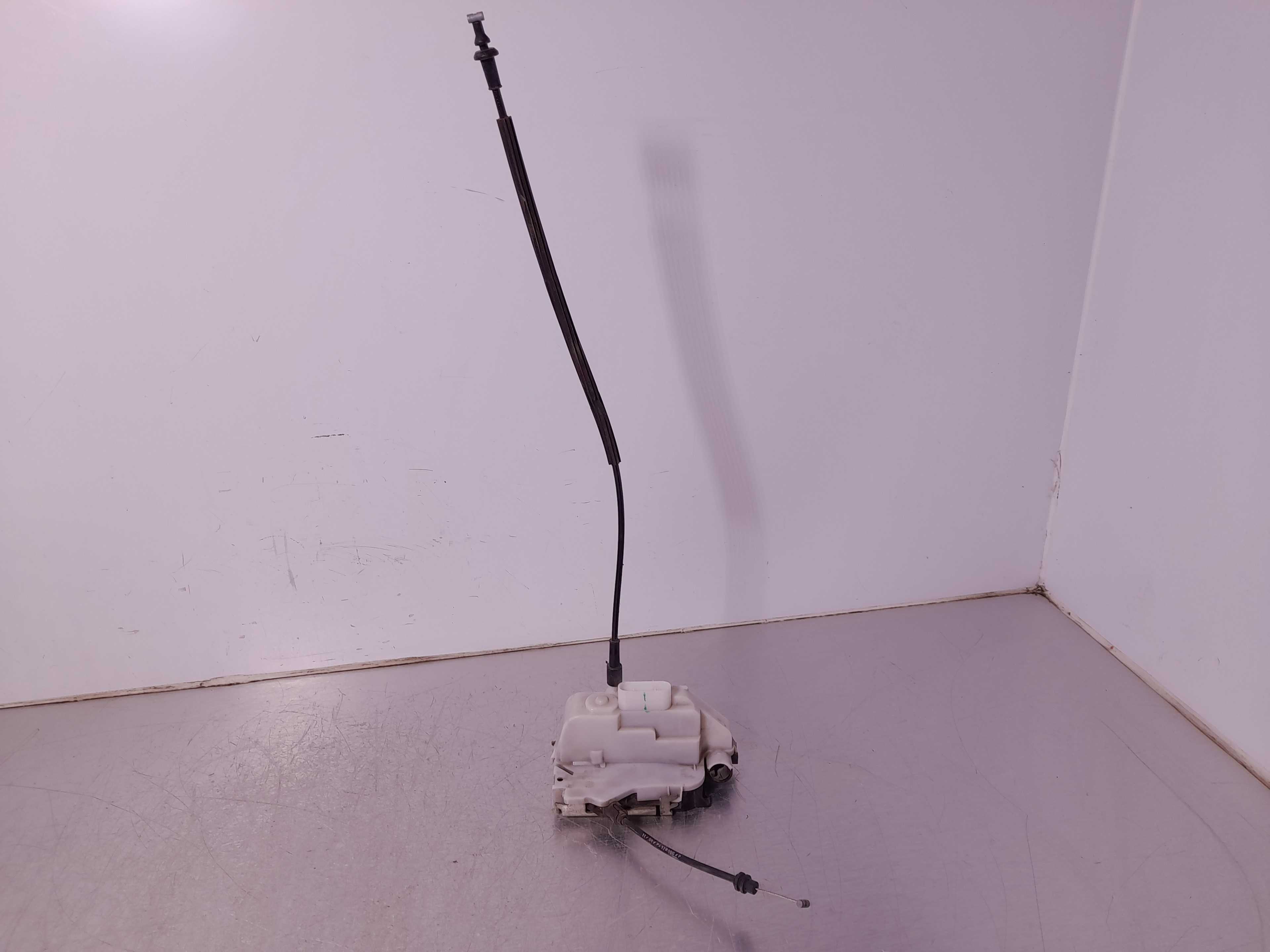 Recambio de cerradura puerta delantera derecha para citroën c3 hdi 70 furio referencia OEM IAM   