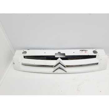 Recambio de rejilla delantera para citroën berlingo 1.9 diesel referencia OEM IAM 9644758077  