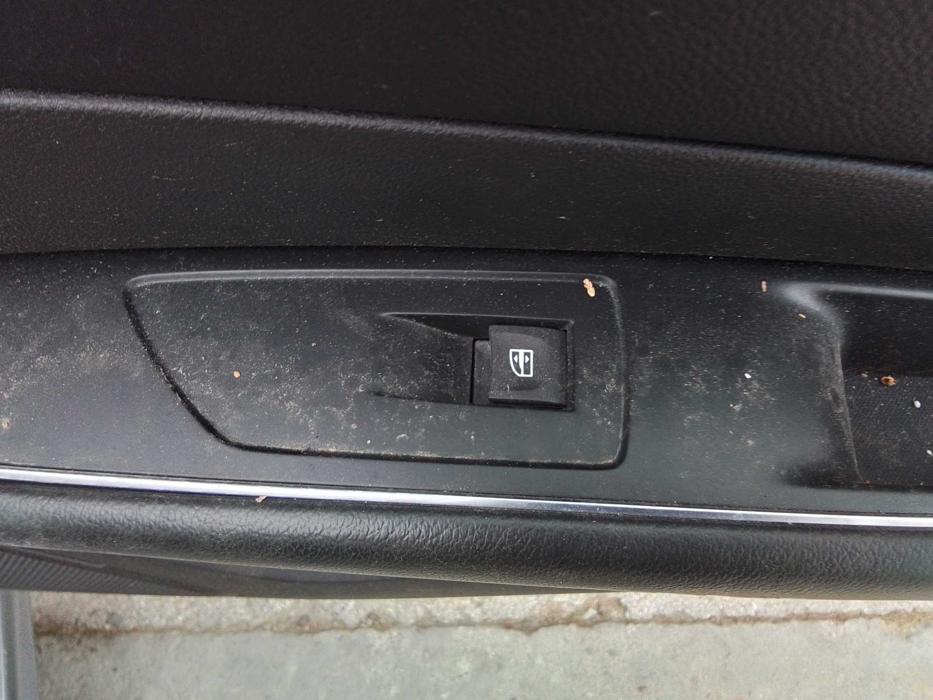Recambio de mando elevalunas delantero derecho para renault talisman grandtour intens referencia OEM IAM   