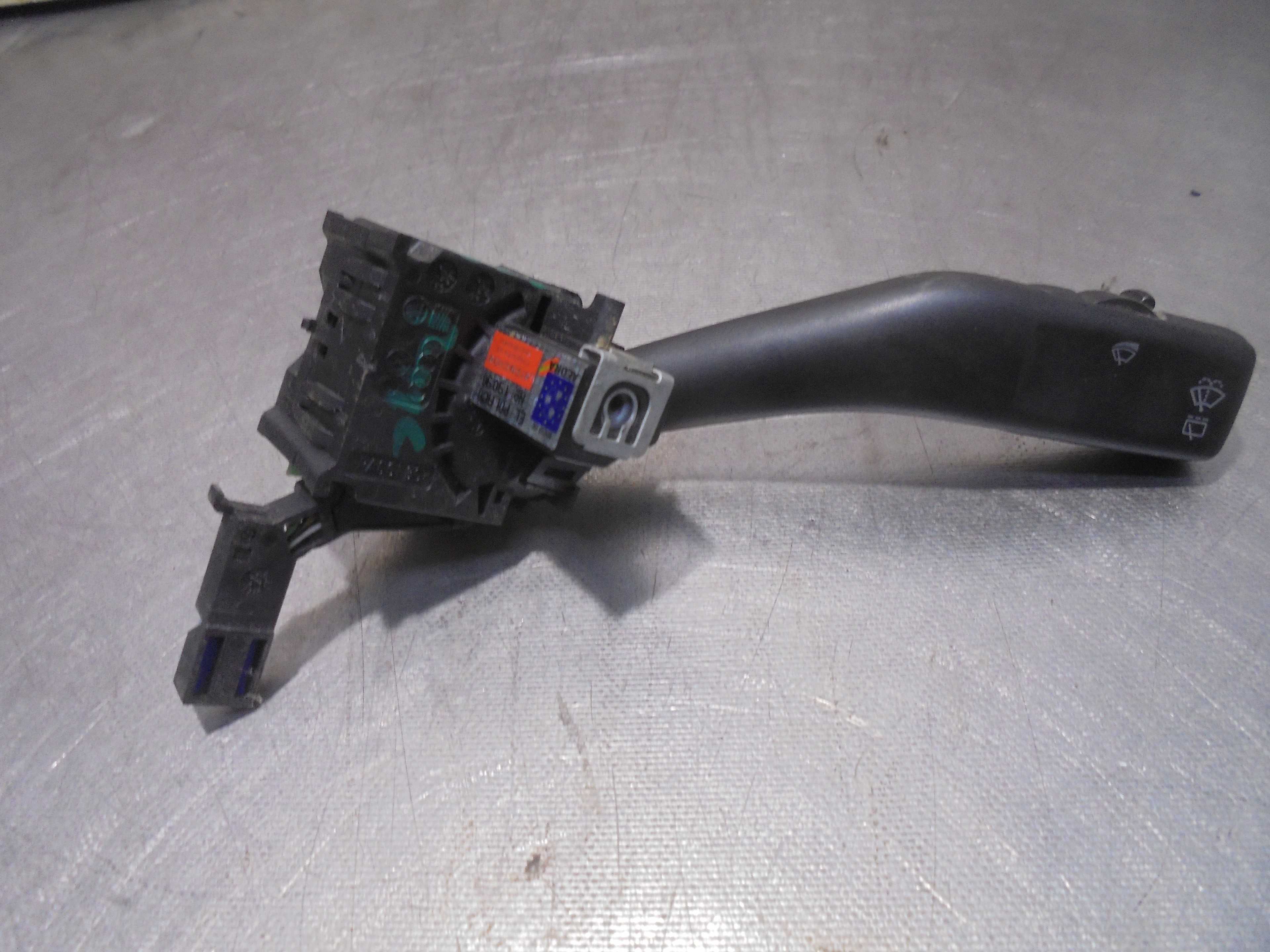 Recambio de mando limpia para seat altea (5p1) arena referencia OEM IAM 1K0953519  