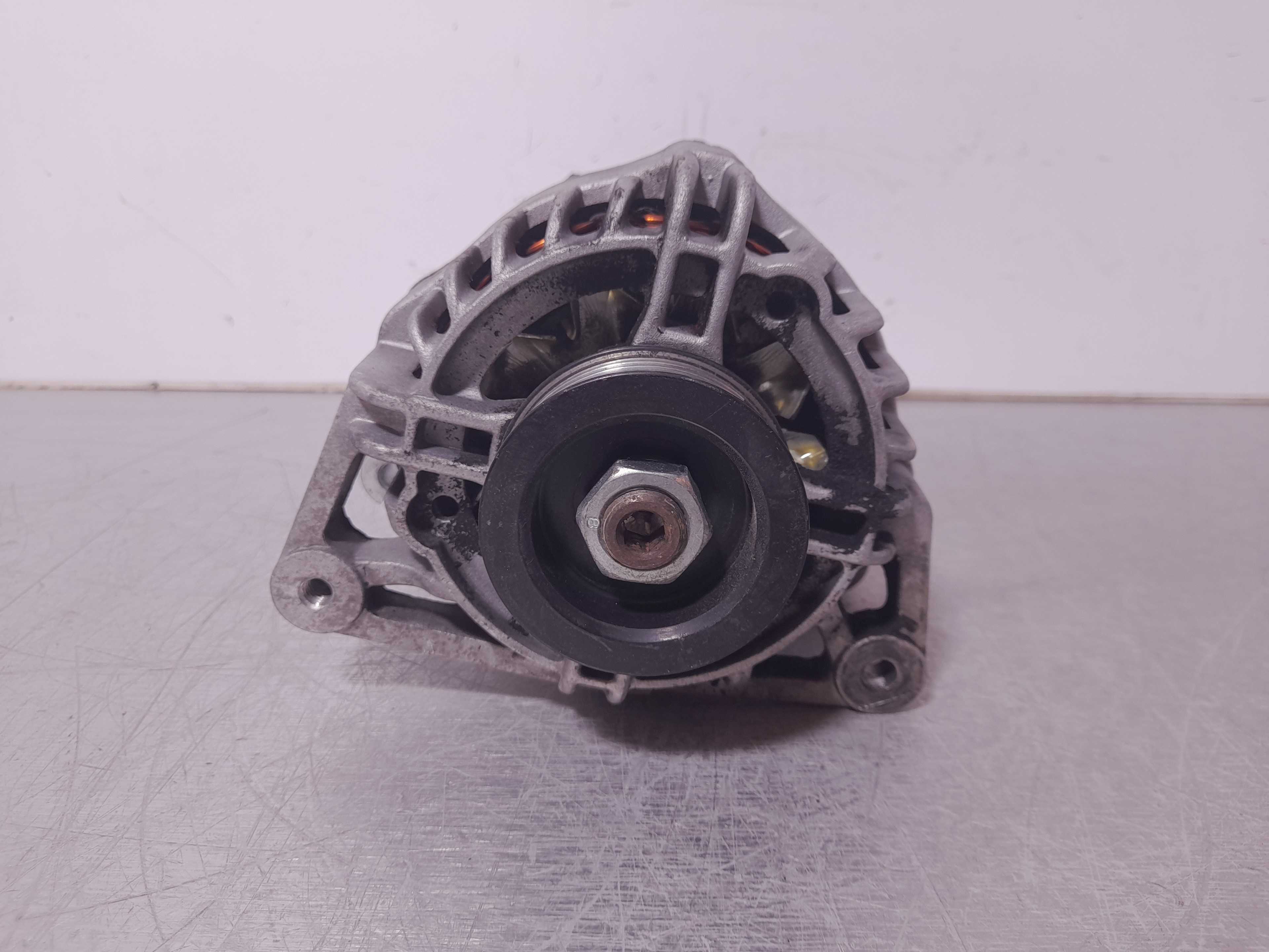 Recambio de alternador para ford escort berl./turnier atlanta ghia berlina referencia OEM IAM   