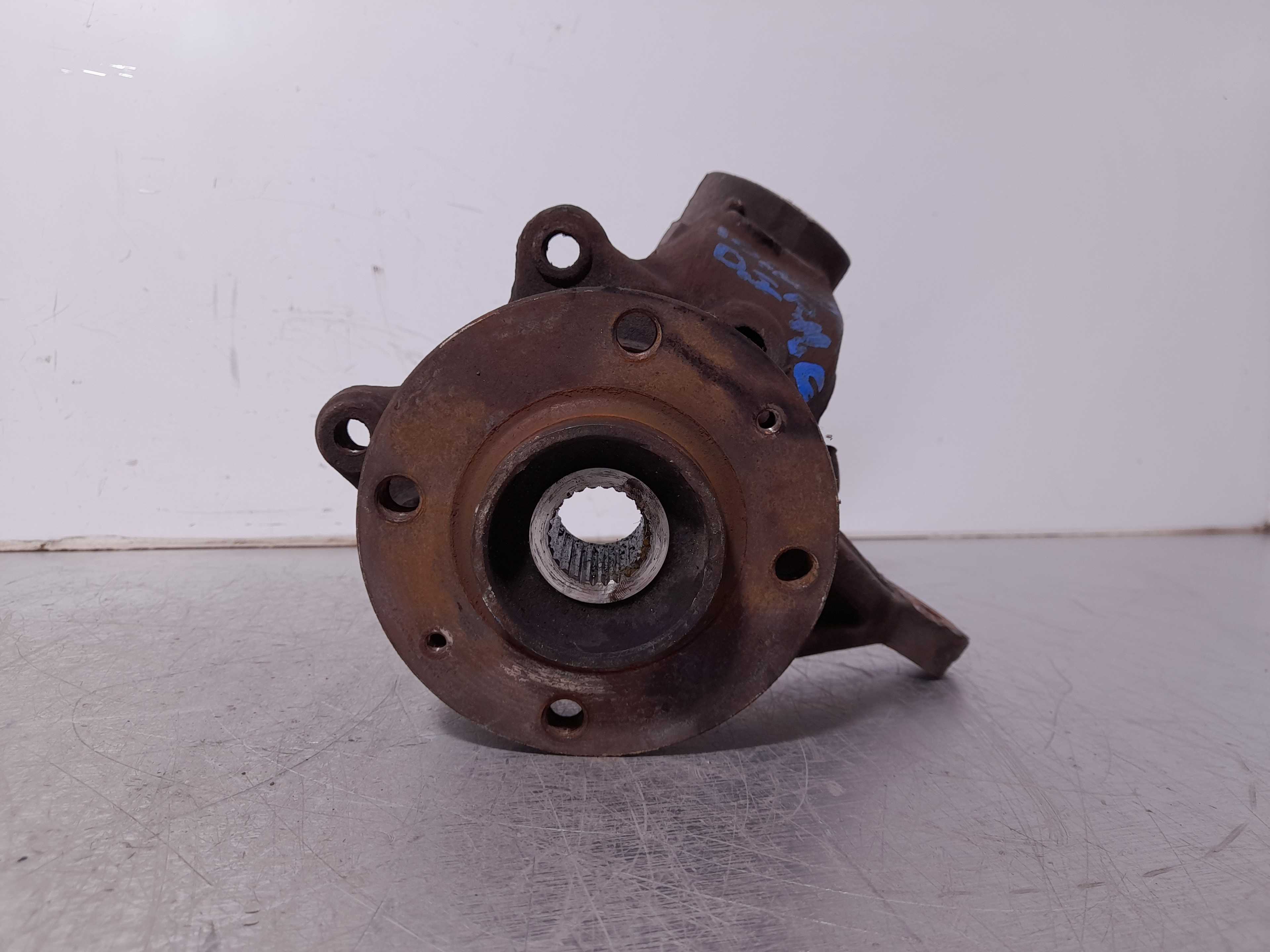 Recambio de mangueta delantera izquierda para citroën xsara berlina 1.6i 16v sx referencia OEM IAM   