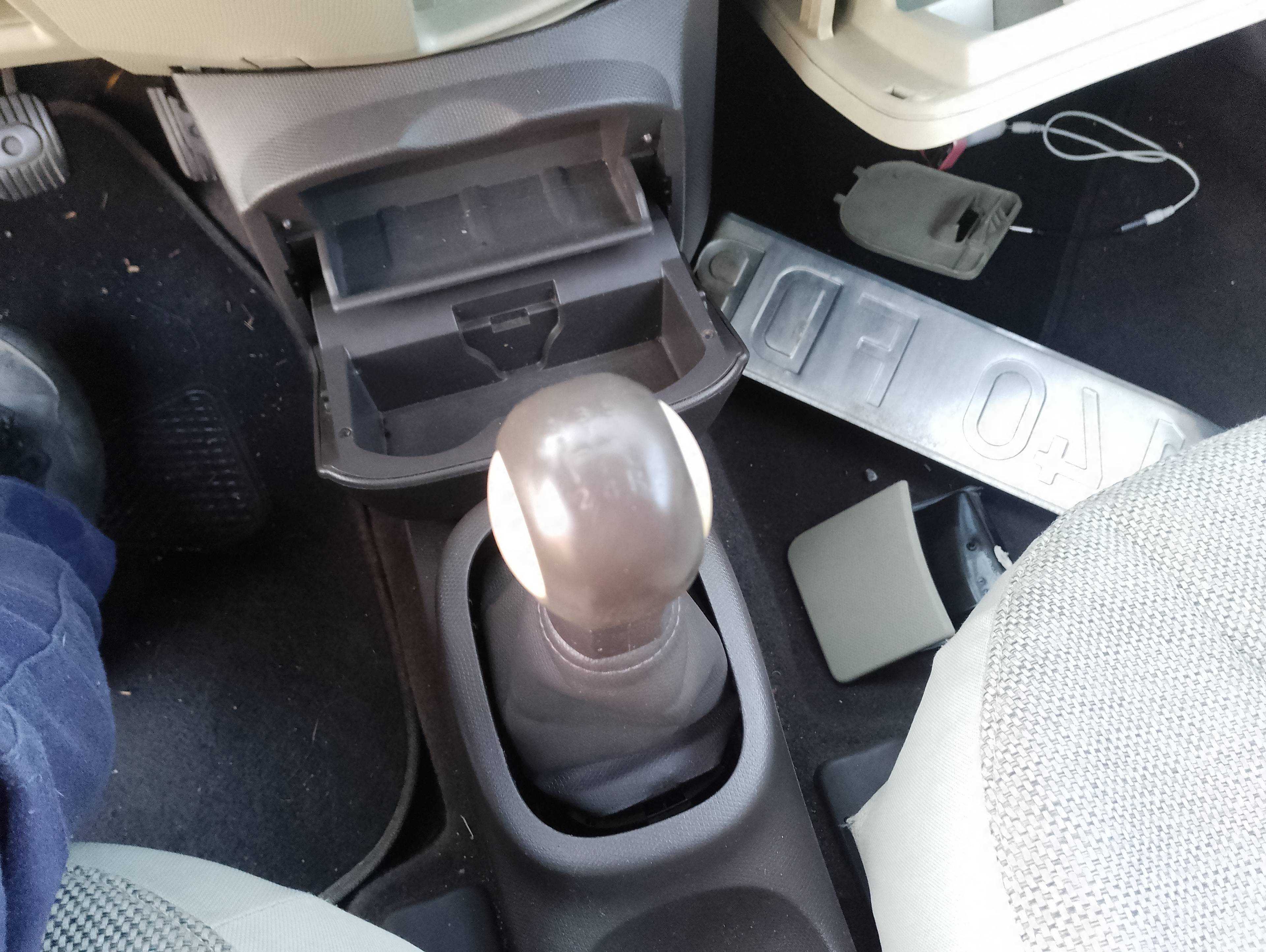 Recambio de palanca cambio para nissan micra (k12e) 25 aniversario referencia OEM IAM   