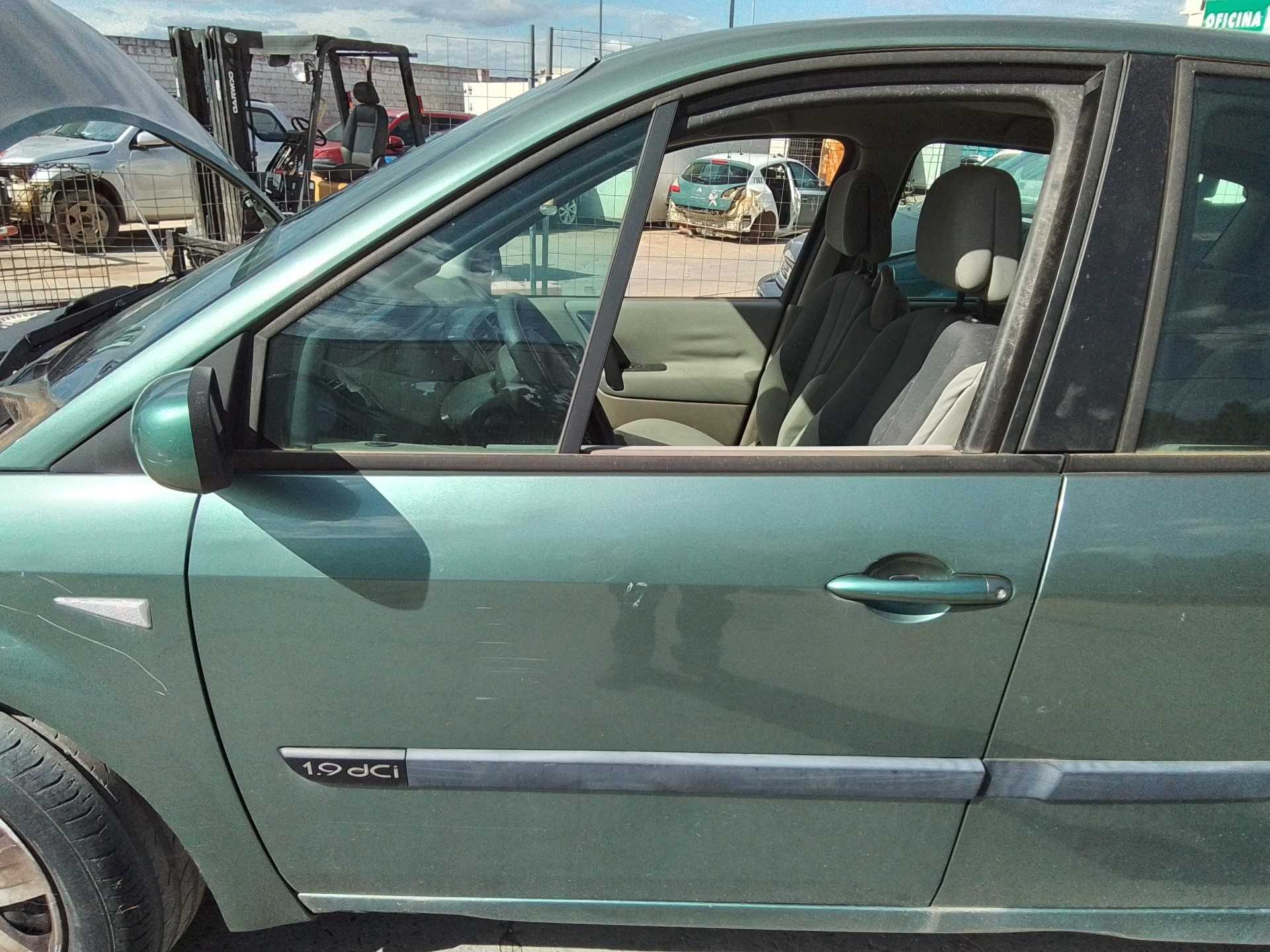 Recambio de puerta delantera izquierda para renault scenic ii authentique referencia OEM IAM   