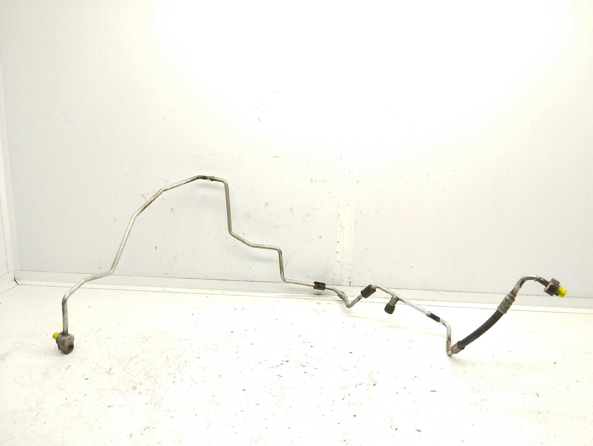 Recambio de tubos aire acondicionado para seat ibiza sc (6j1) 1.6 tdi referencia OEM IAM 6R1820741K  