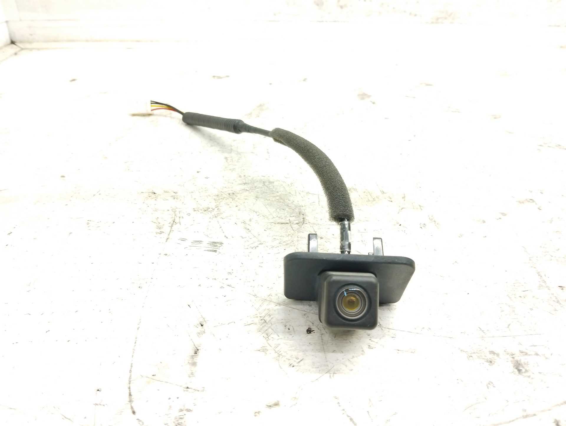 Recambio de camara trasera para mazda cx-3 center-line referencia OEM IAM DB3R67RC0 KD7210RC 