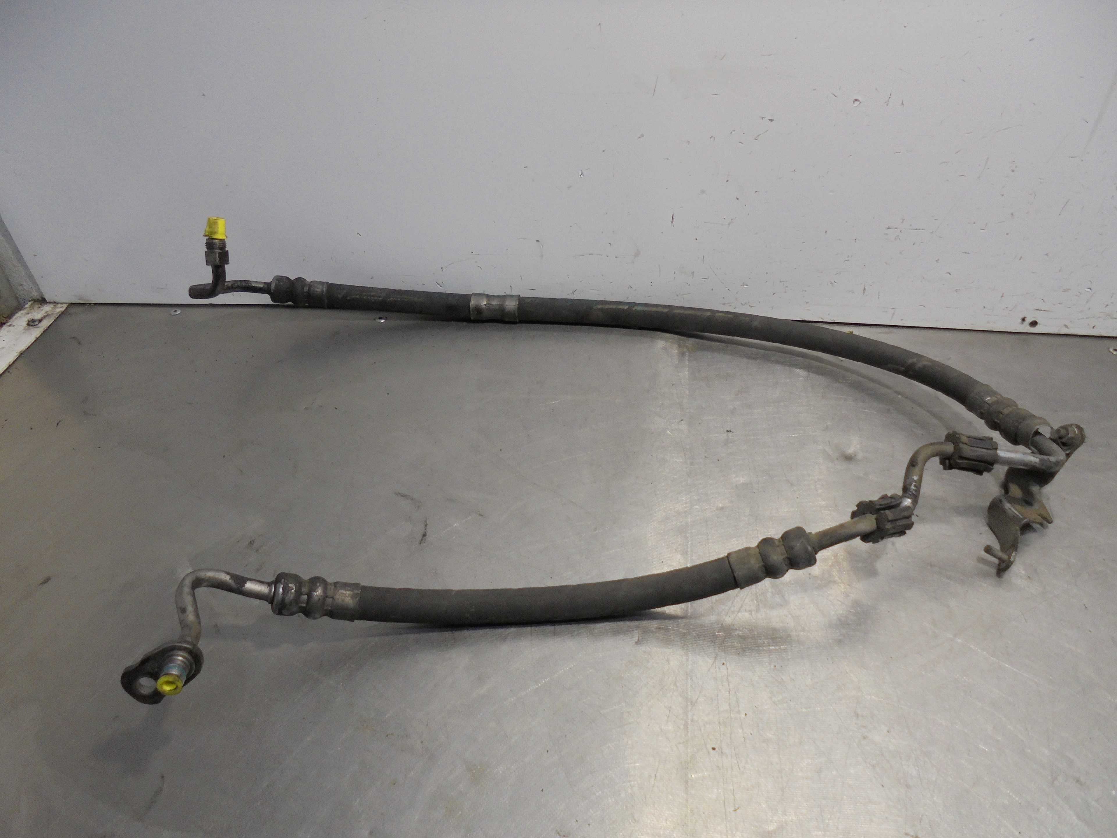 Recambio de tubo direccion para mercedes-benz clase c (w204) berlina 2.1 cdi cat referencia OEM IAM   