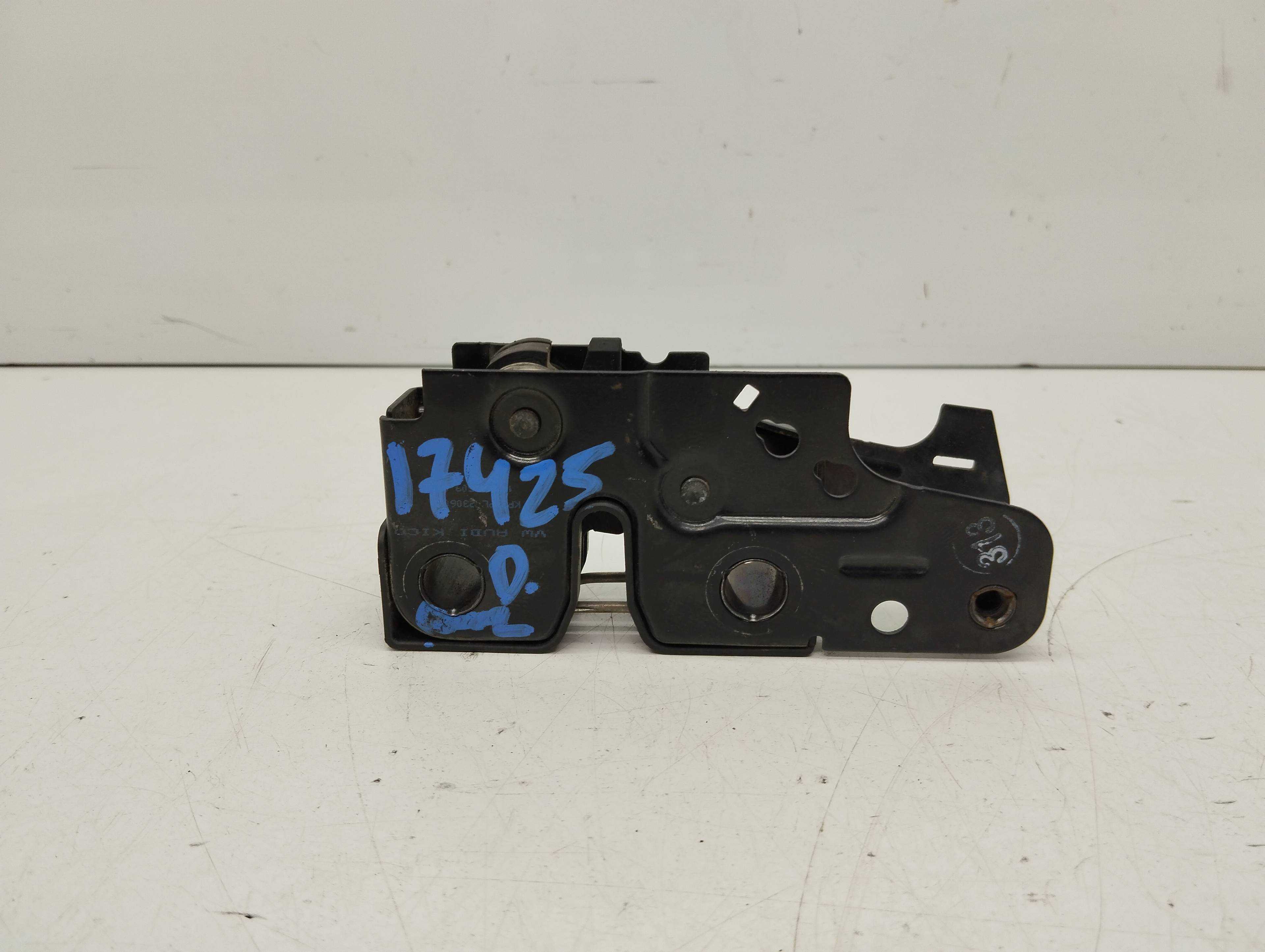 Recambio de cerradura capo para seat leon (1p1) comfort limited referencia OEM IAM   