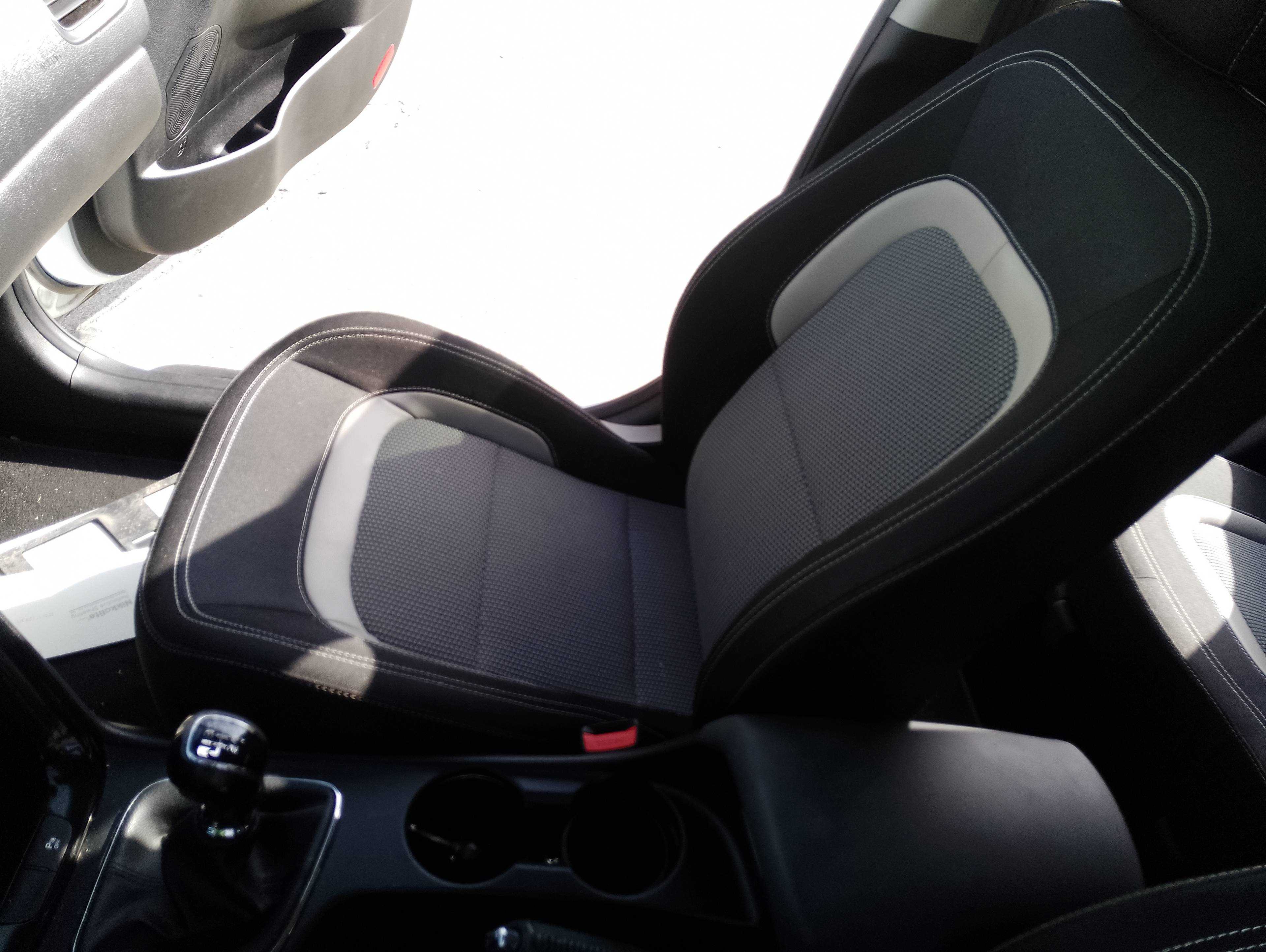 Recambio de asiento delantero derecho para kia cee´d business referencia OEM IAM   