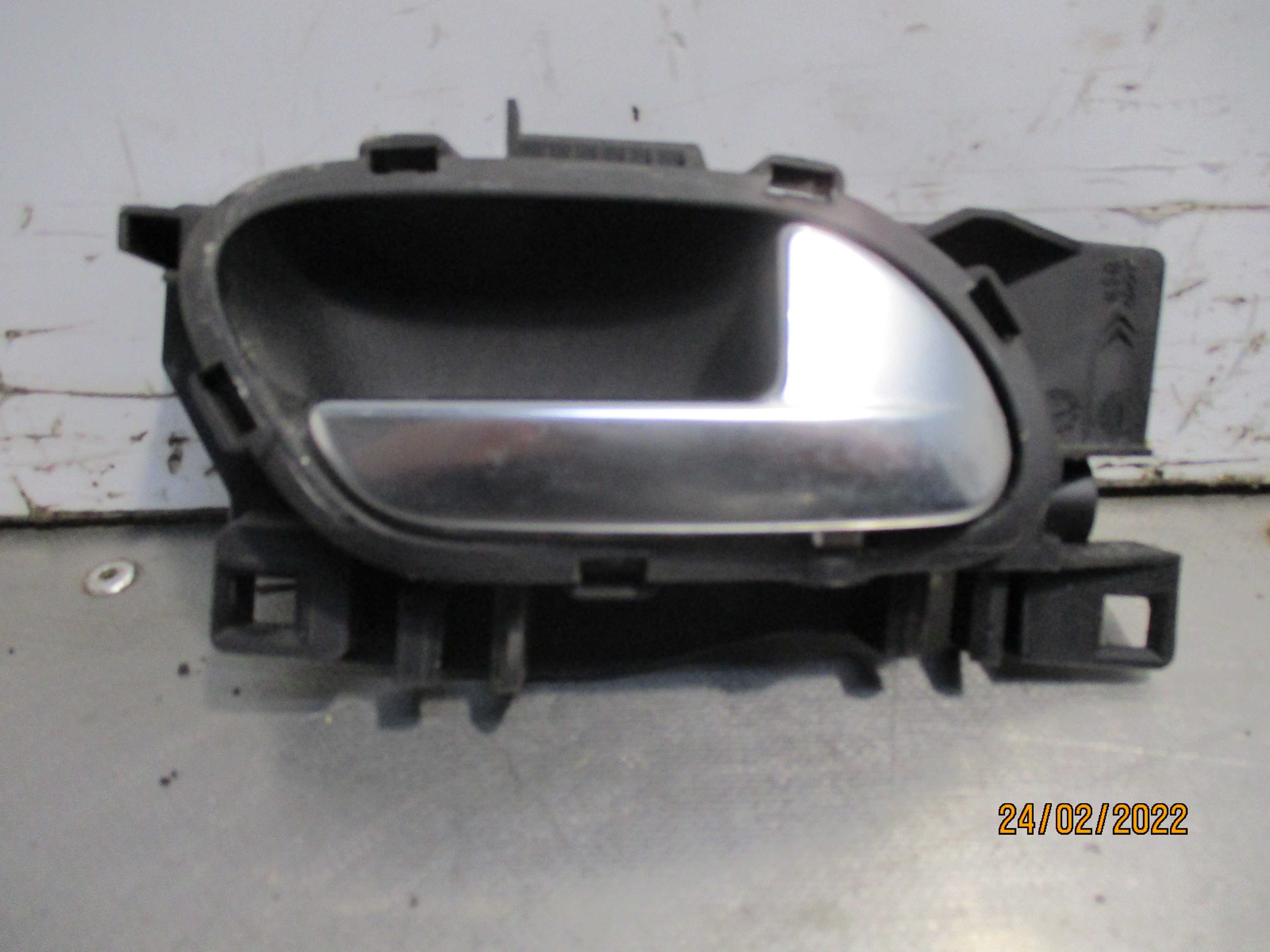 Recambio de maneta interior delantera derecha para citroën c3 collection referencia OEM IAM 9683446577 9683446077 1904002
