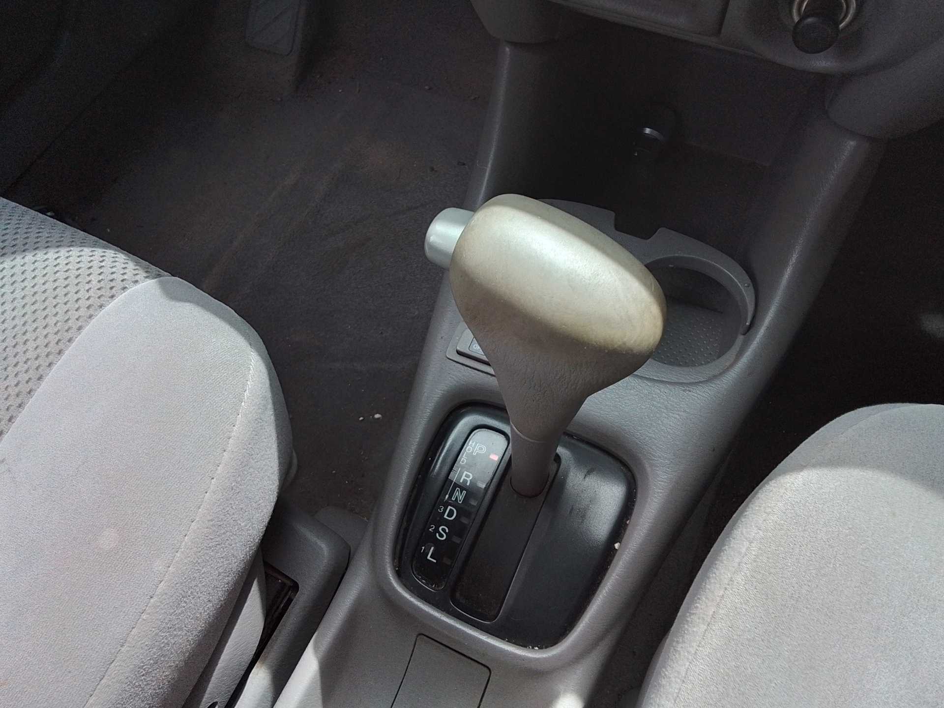 Recambio de palanca cambio para mazda premacy (cp) 2.0 cat referencia OEM IAM   
