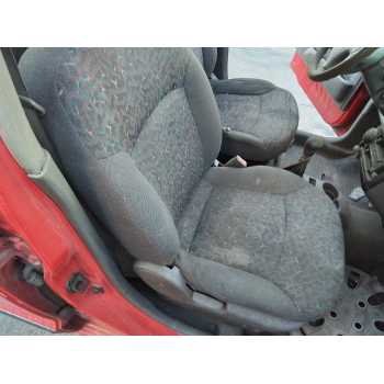 ASIENTO DELANTERO DERECHO 