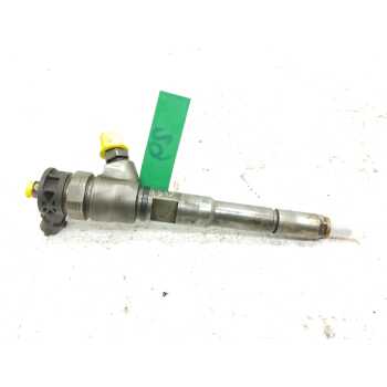 Recambio de inyector para renault kangoo expression referencia OEM IAM H8201108033 0445110485 