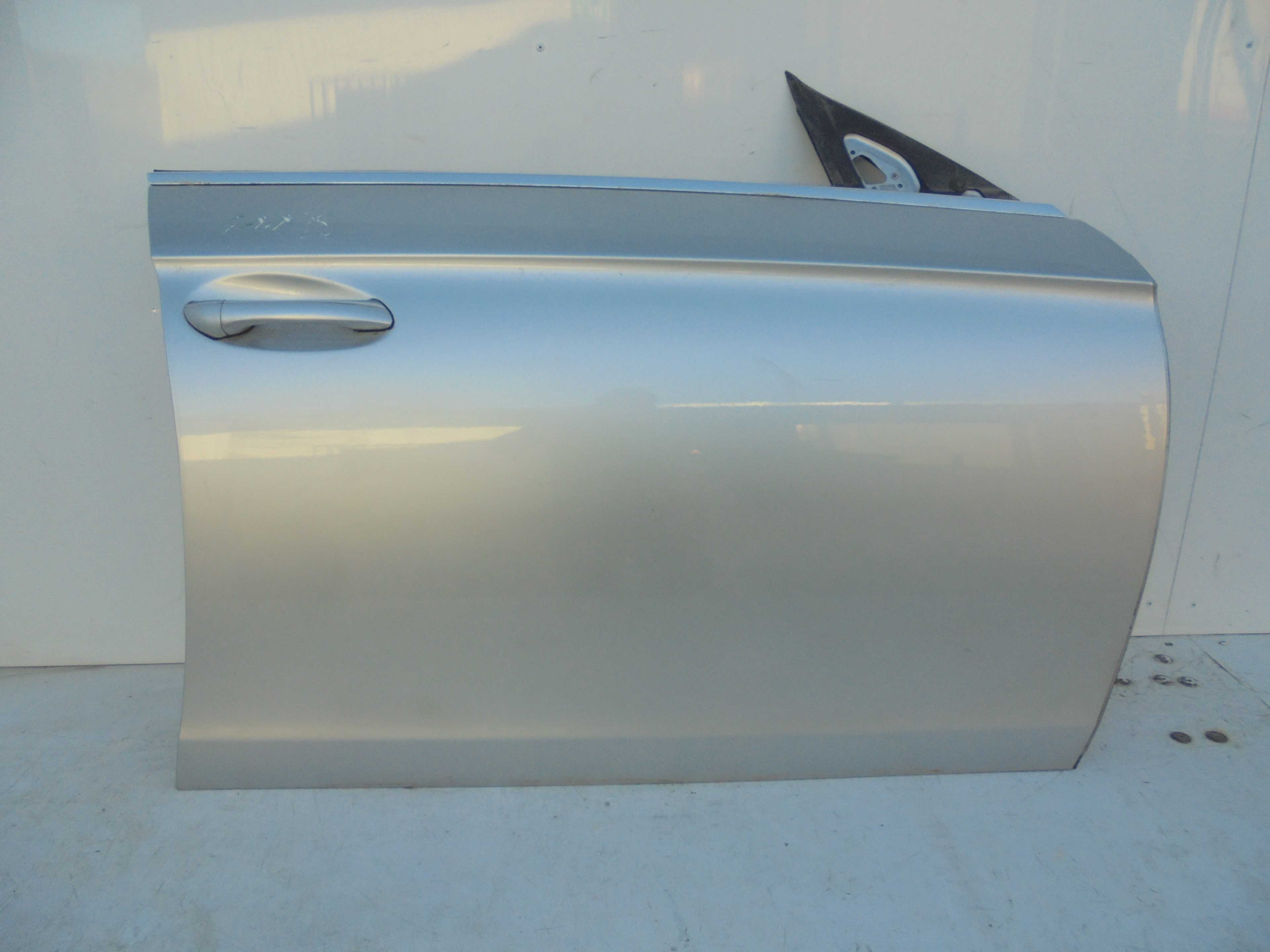 Recambio de puerta delantera derecha para mercedes-benz clase cls (w219) 350 cgi (219.357) referencia OEM IAM   