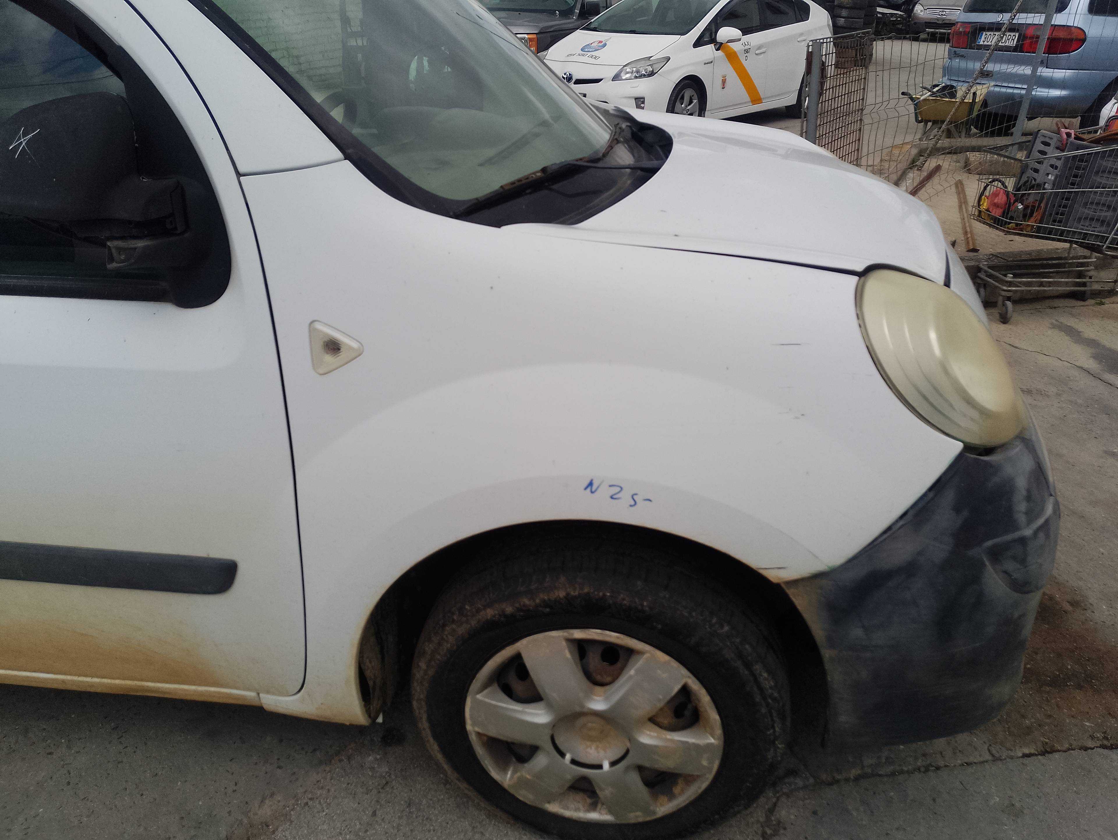 Recambio de aleta delantera derecha para renault kangoo (f/kc0) alize referencia OEM IAM   