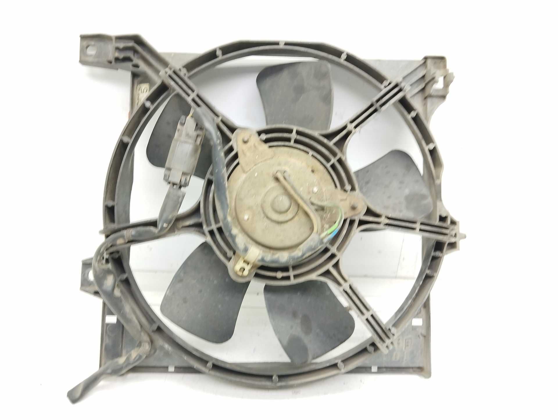 Recambio de electroventilador radiador aire acondicionado para nissan almera (n15) 2.0 diesel referencia OEM IAM   