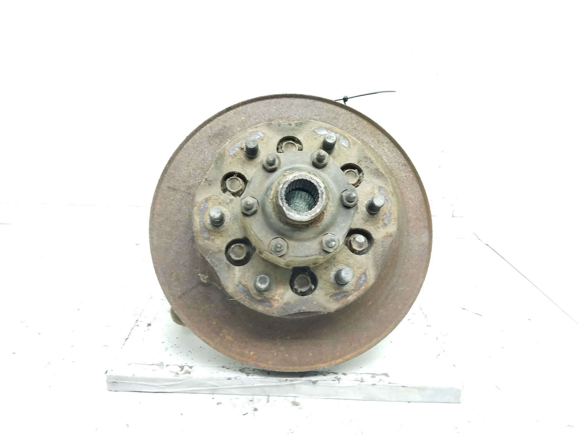 Recambio de mangueta delantera derecha para nissan terrano/terrano.ii (r20) aventura referencia OEM IAM  400147F011 
