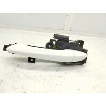 MANETA EXTERIOR DELANTERA IZQUIERDA 826A1N7000 