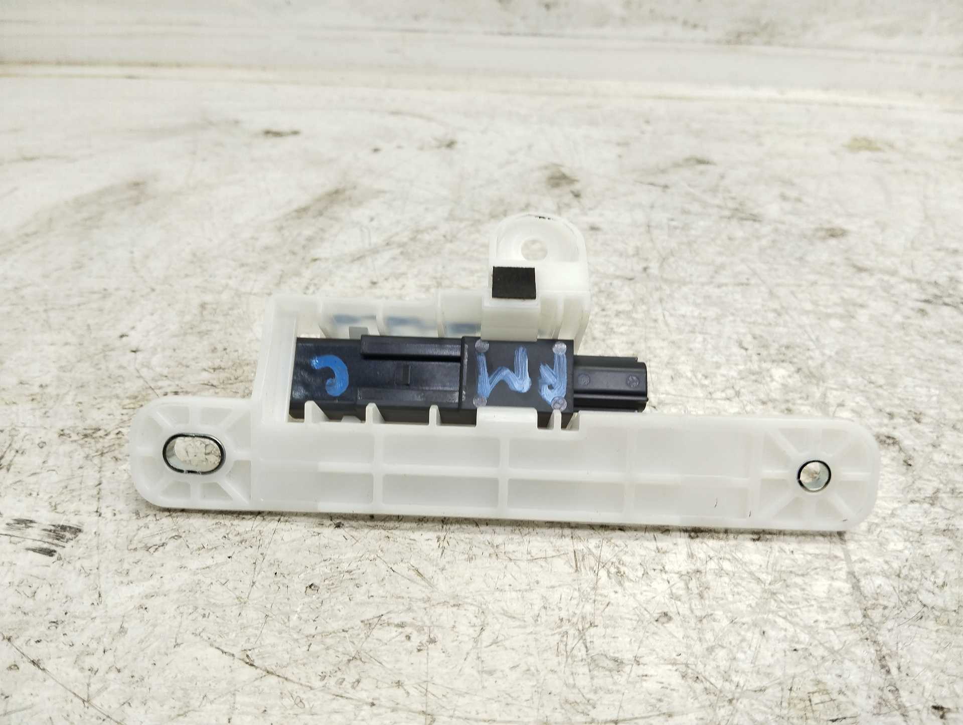 Recambio de sensor para mazda cx-3 center-line referencia OEM IAM   