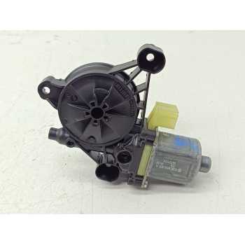 MOTOR ELEVALUNAS DELANTERO DERECHO 5Q0959801A 0130822715 E850202097