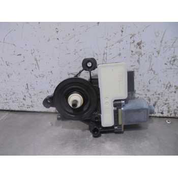 MOTOR ELEVALUNAS TRASERO DERECHO 5Q0959408 BOSCH 