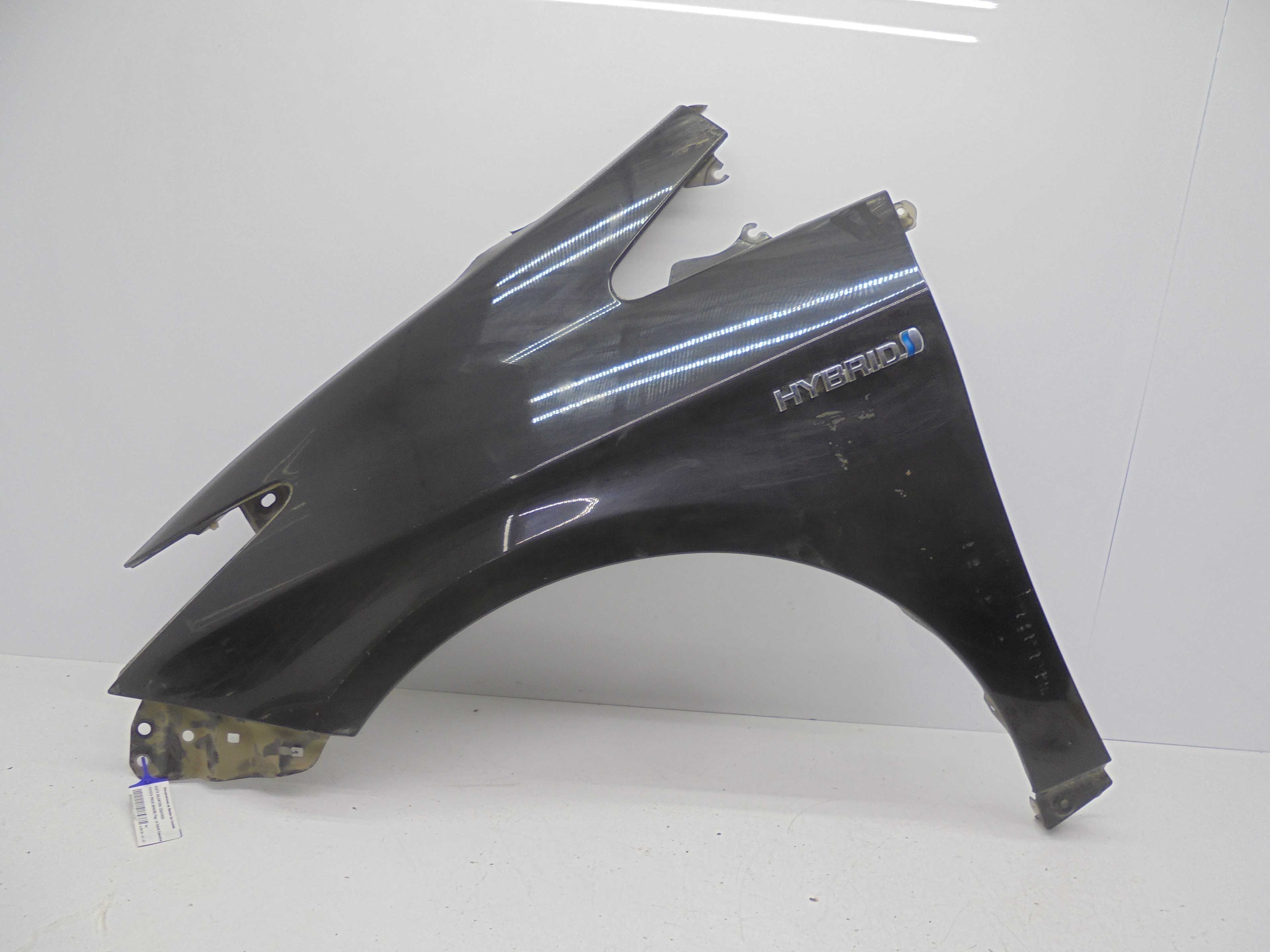 Recambio de aleta delantera izquierda para toyota prius (nhw30) plug-in hybrid executive referencia OEM IAM   
