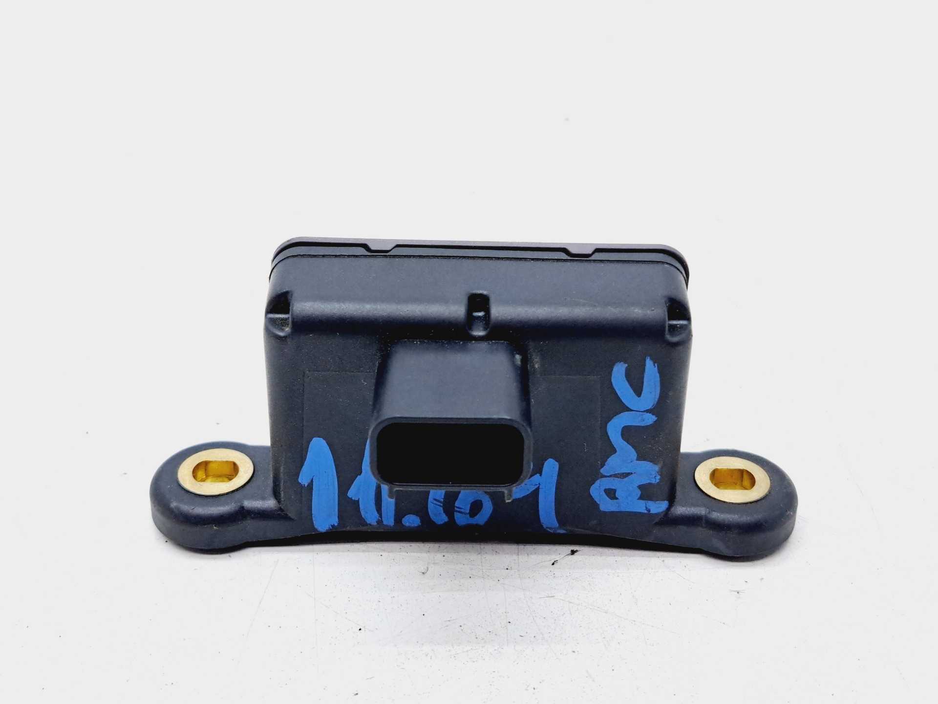 Recambio de modulo electronico para opel insignia berlina cosmo referencia OEM IAM 12784982 BC39E052AV ATE
