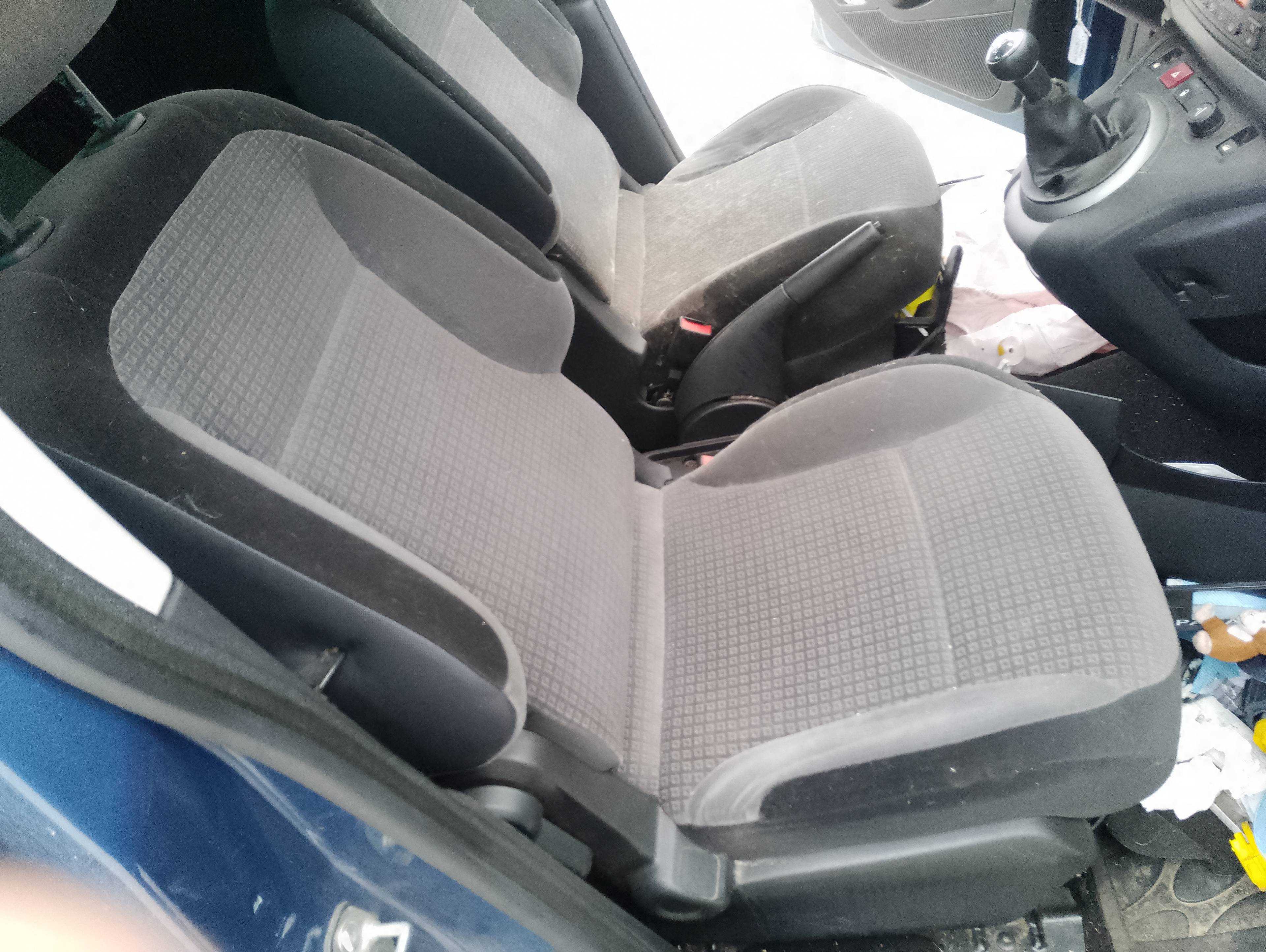 Recambio de asiento delantero derecho para citroën berlingo station wagon sx multispace referencia OEM IAM   