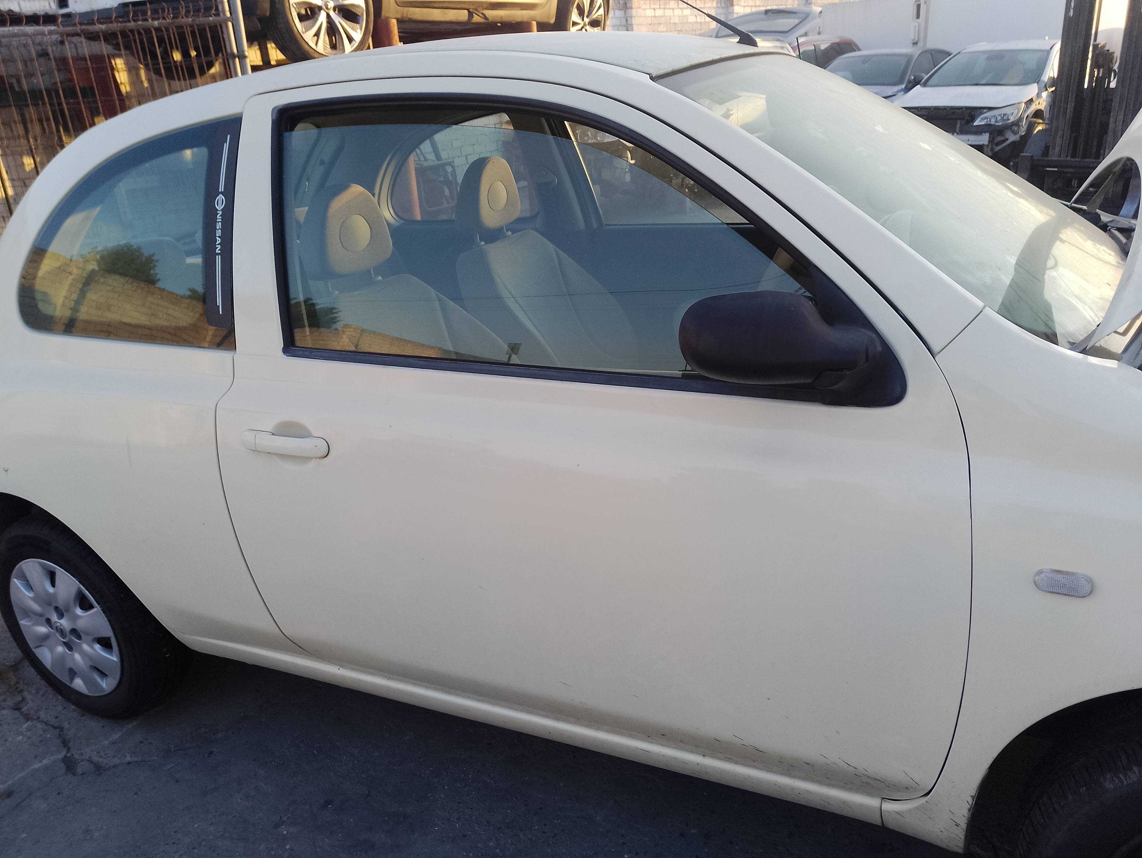 Recambio de puerta delantera derecha para nissan micra (k12e) 25 aniversario referencia OEM IAM   