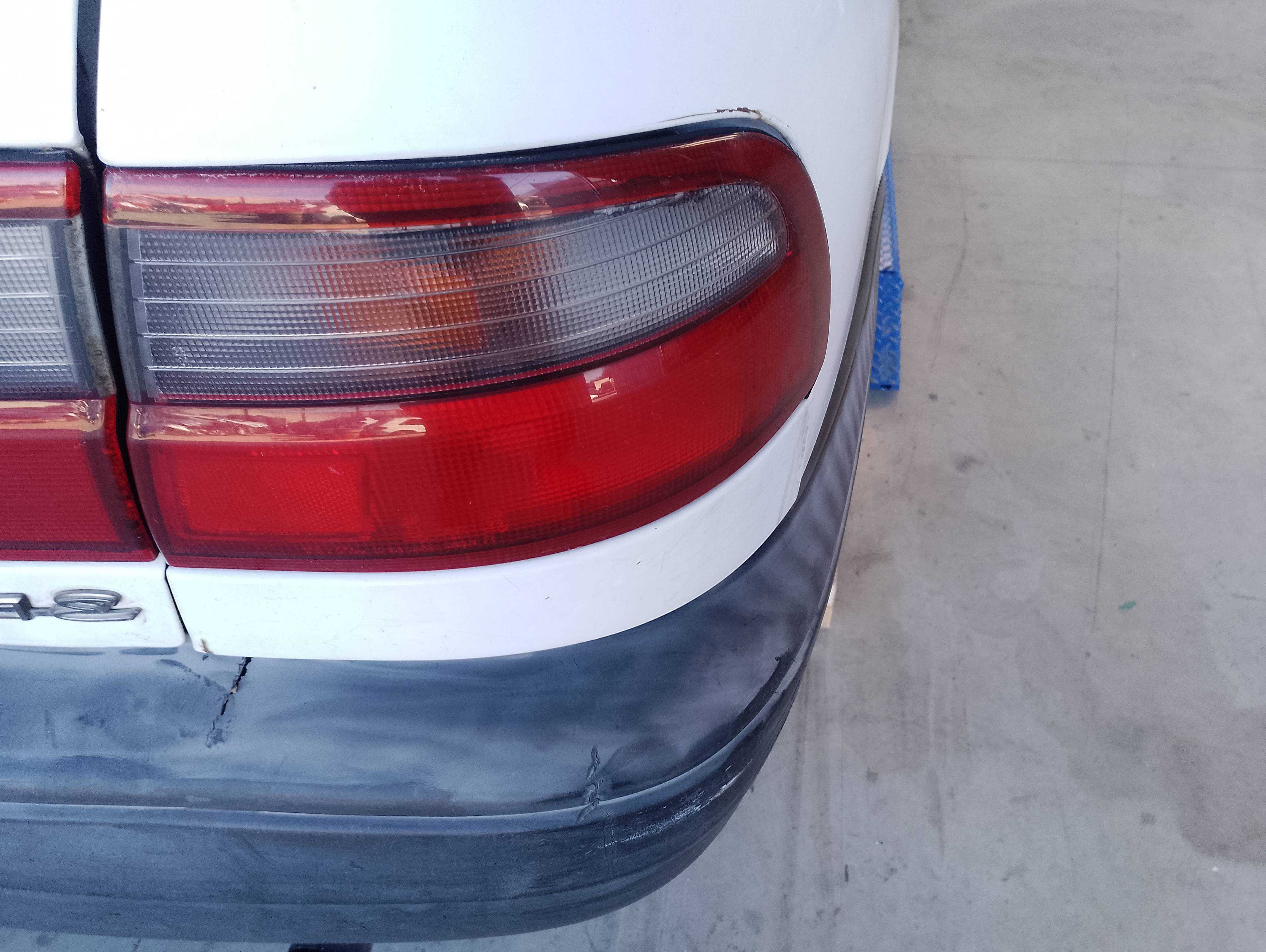 Recambio de piloto trasero derecho para toyota carina (t19) 2.0 d xl (4-ptas.) referencia OEM IAM   