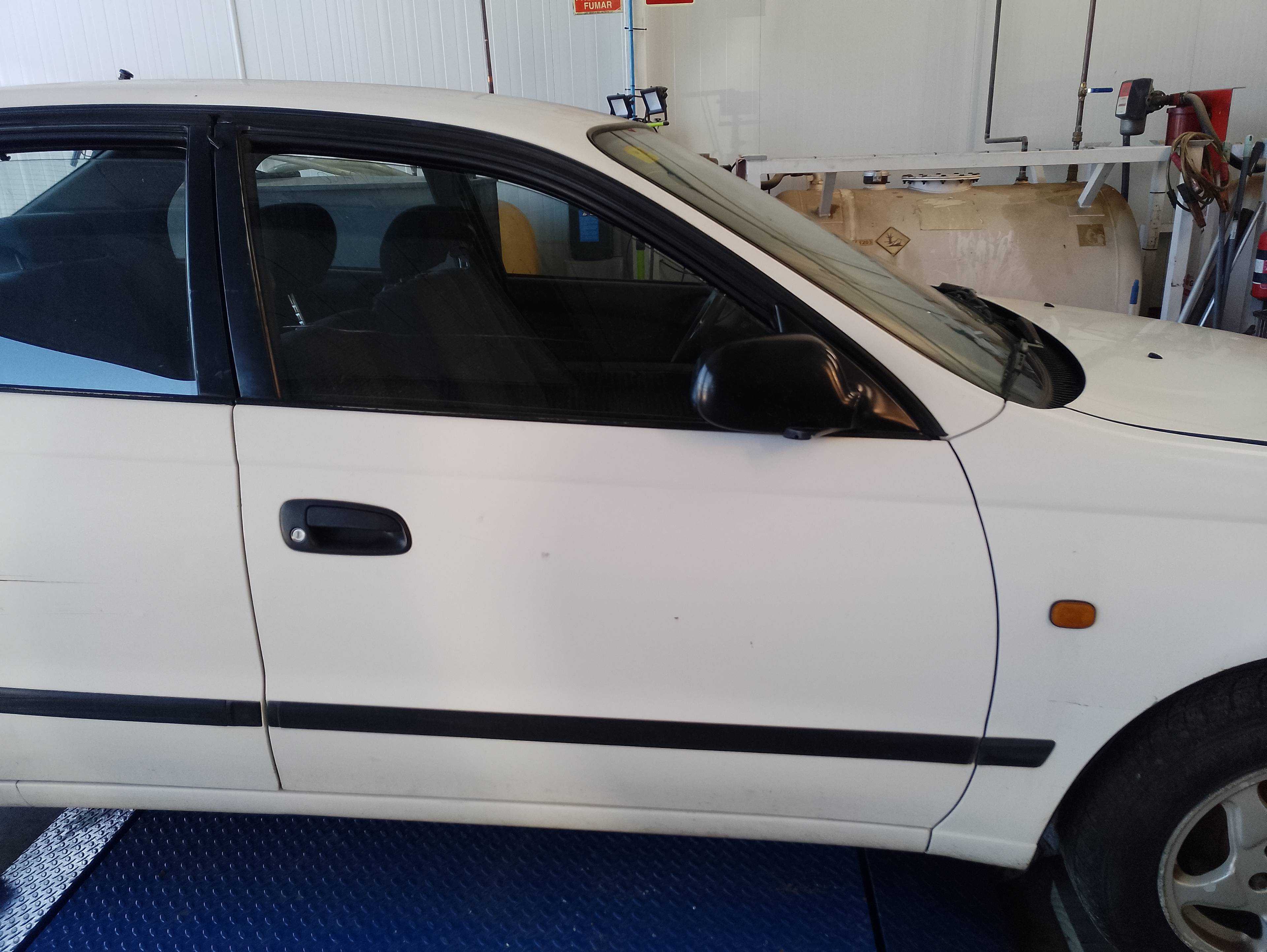 Recambio de puerta delantera derecha para toyota carina (t19) 2.0 d xl (4-ptas.) referencia OEM IAM   