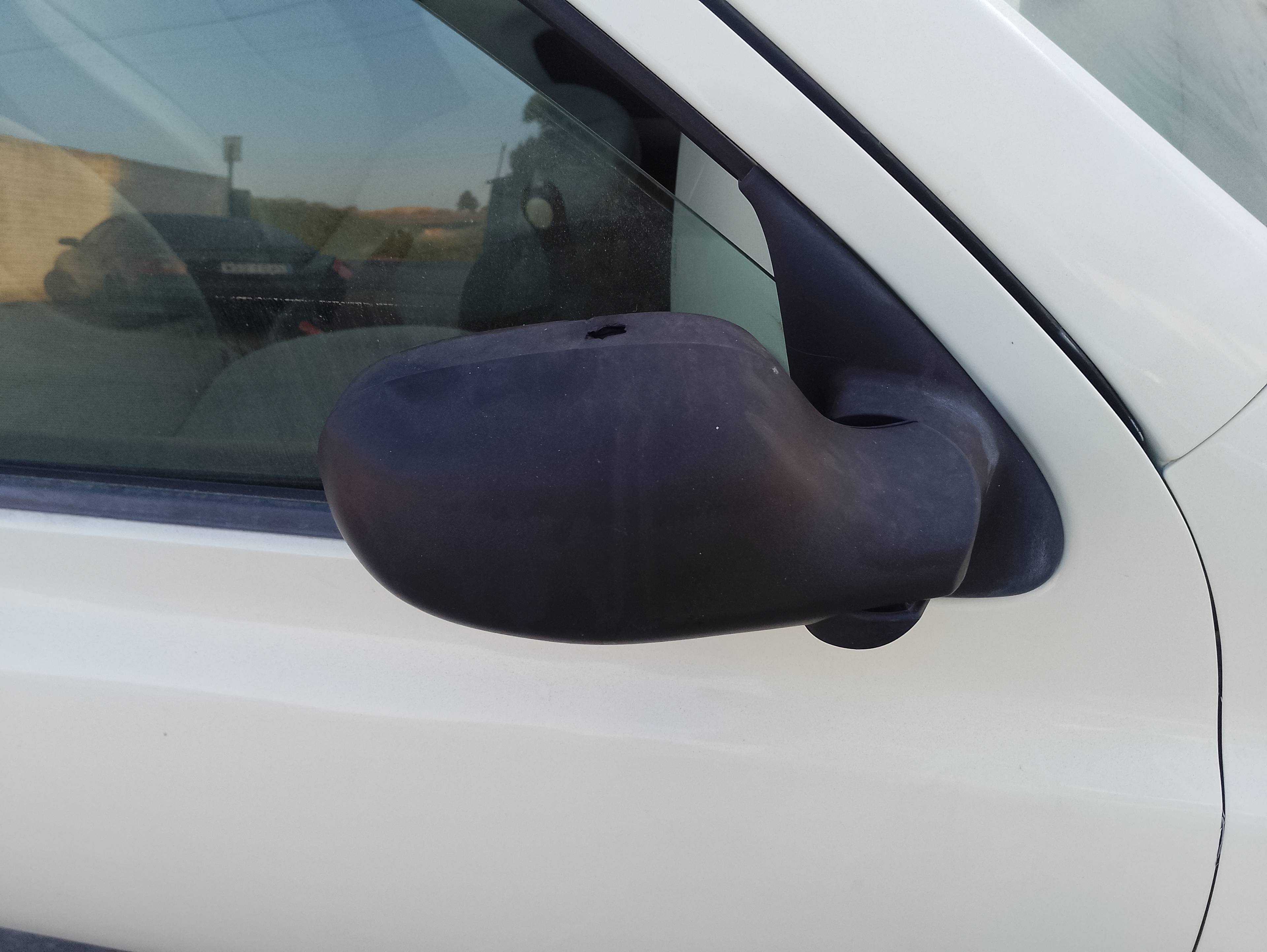 Recambio de retrovisor derecho para nissan micra (k12e) 25 aniversario referencia OEM IAM   
