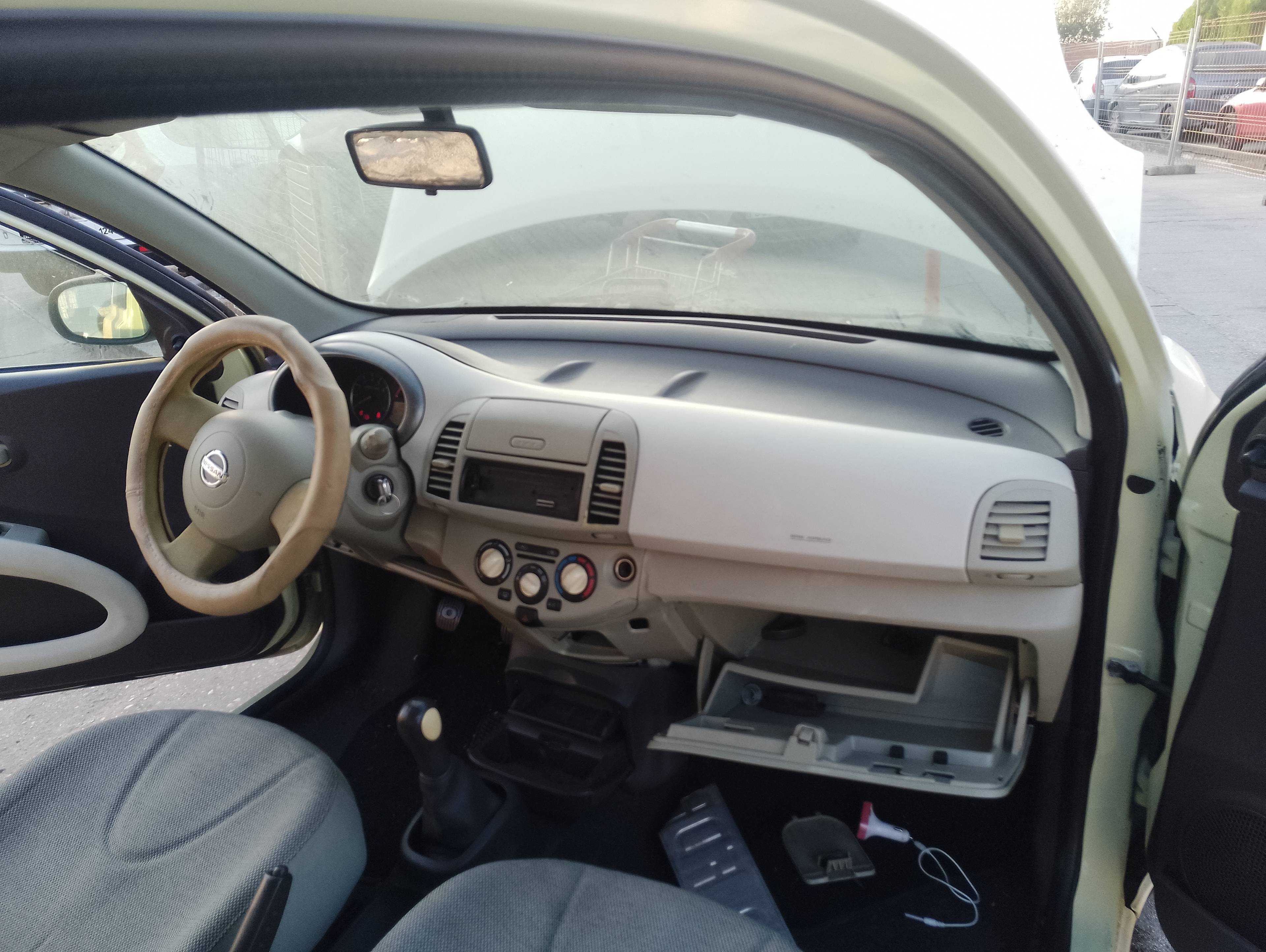 Recambio de salpicadero para nissan micra (k12e) 25 aniversario referencia OEM IAM   