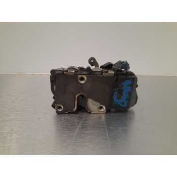 CERRADURA PUERTA DELANTERA IZQUIERDA 