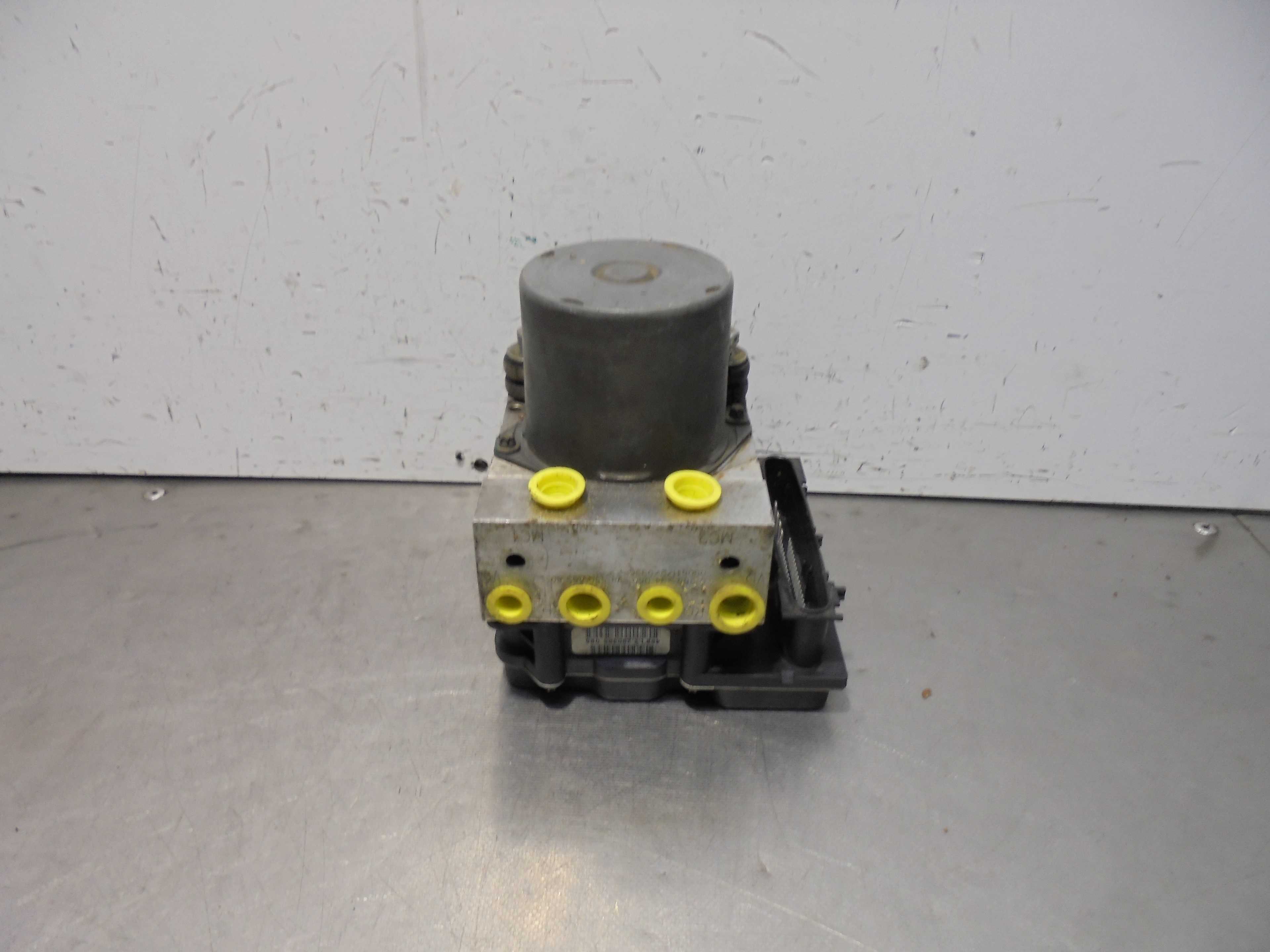 Recambio de abs para citroën xsara picasso 1.6 hdi 110 sx top referencia OEM IAM 9655045580 BOSCH 
