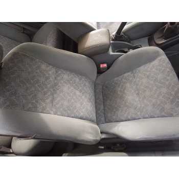 ASIENTO DELANTERO DERECHO 
