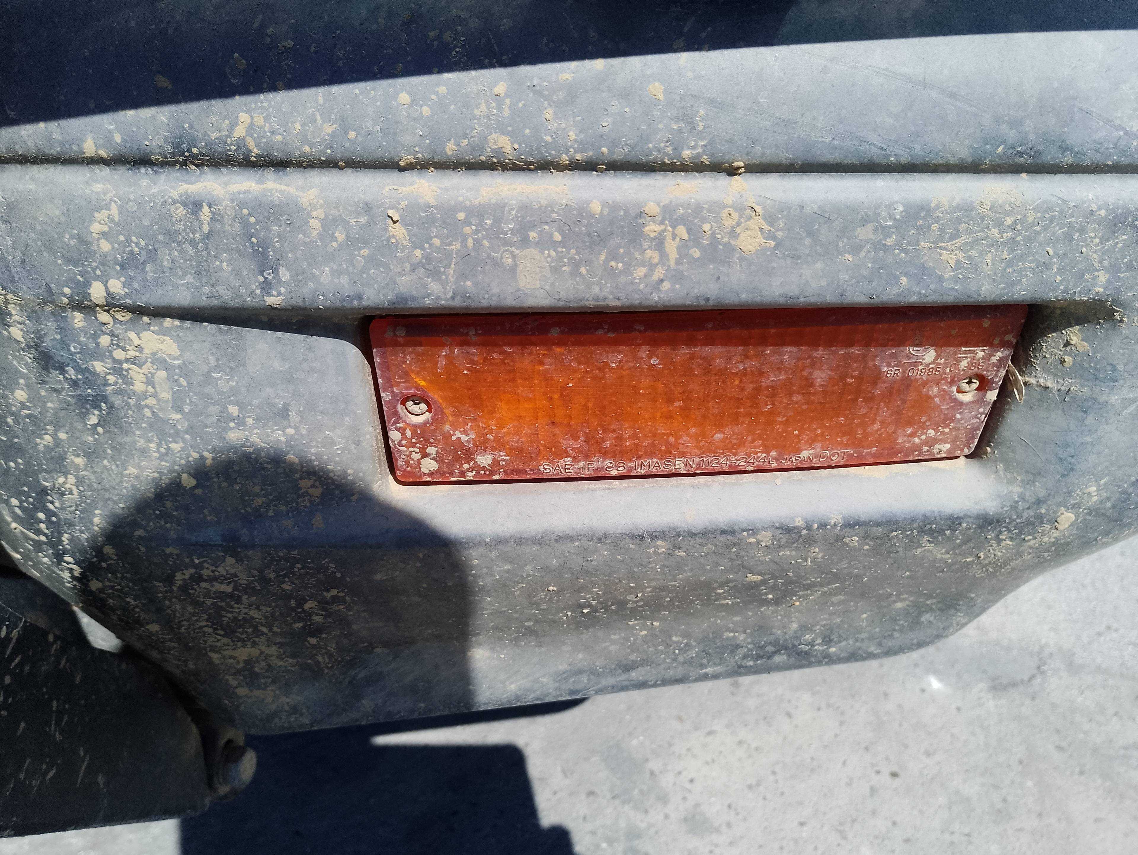 Recambio de piloto delantero izquierdo para mitsubishi l 200 (k34t) 2500 td referencia OEM IAM   