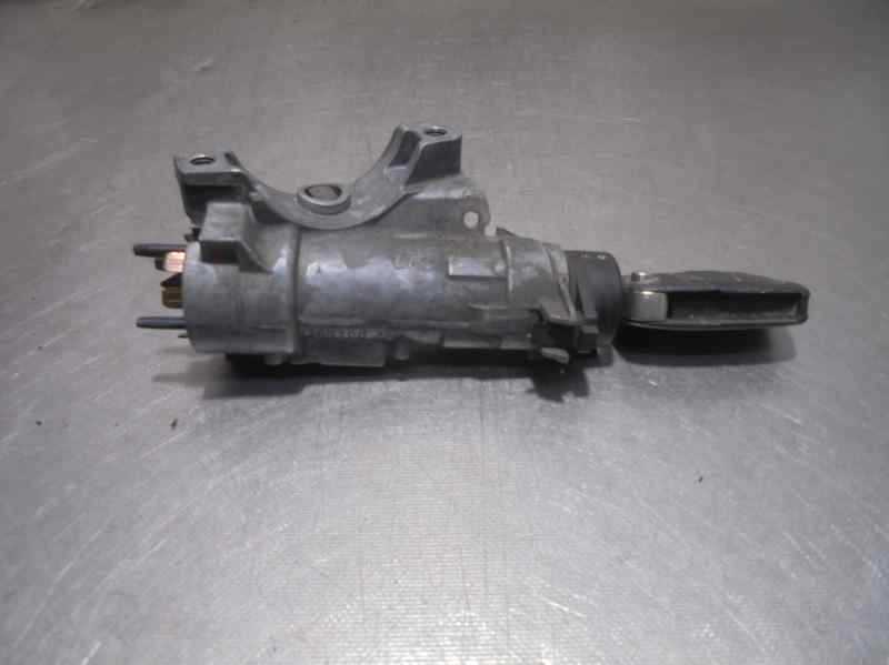 Recambio de conmutador de arranque para volkswagen passat variant (3b5) comfortline referencia OEM IAM 4B0905851  